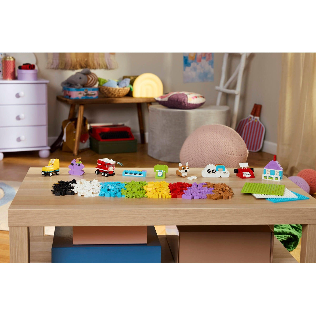 Creative Build-and-Play Box | Classic | 11044