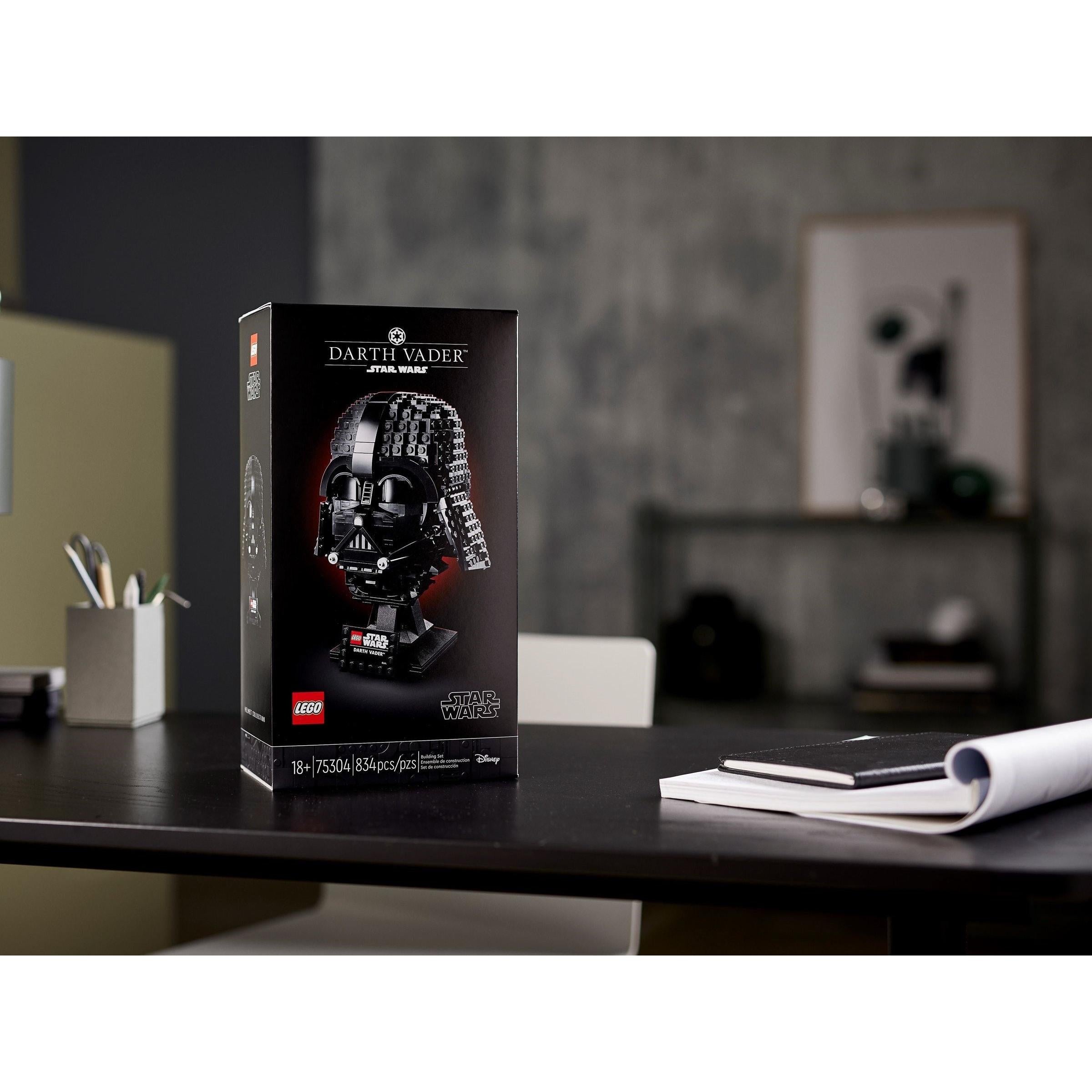 Darth Vader Helmet | Star Wars | 75304