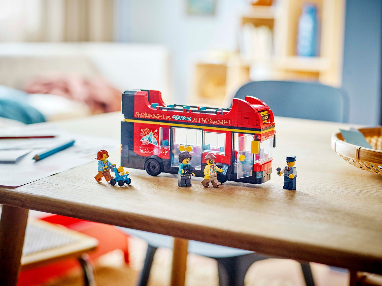 Double-Decker Sightseeing Bus | City | 60407