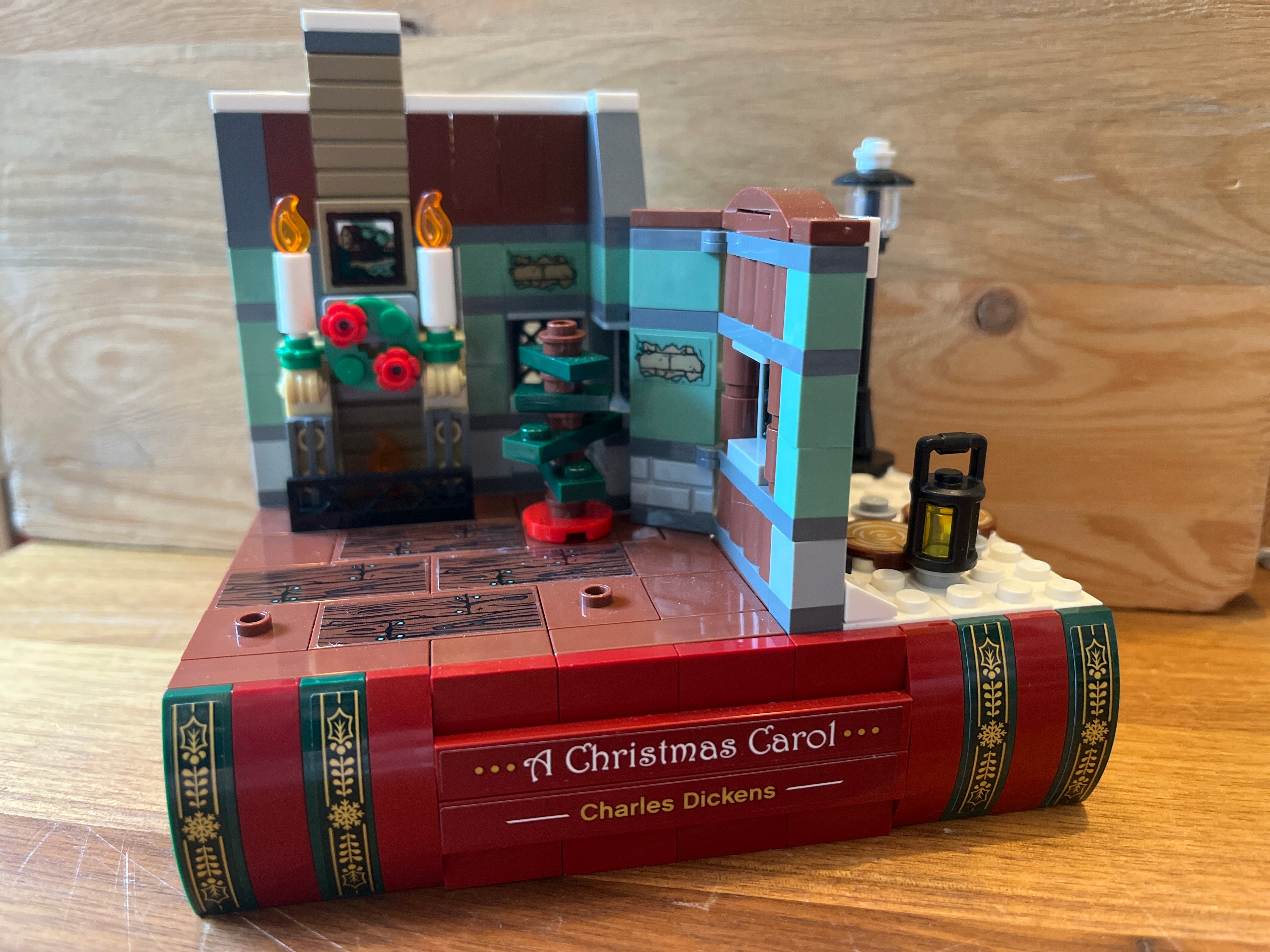 Charles Dickens Tribute | Seasonal | 40410