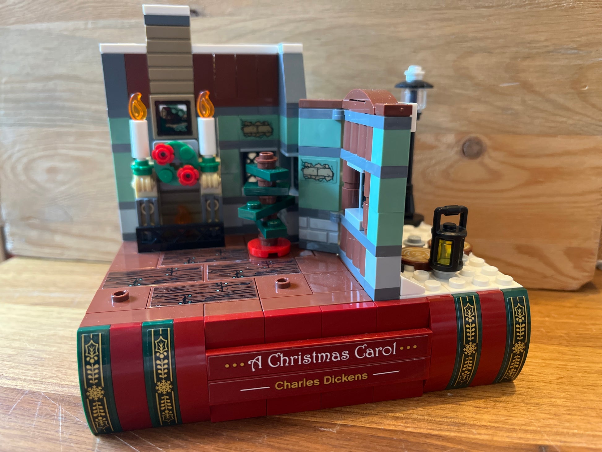 Charles Dickens Tribute | Seasonal | 40410