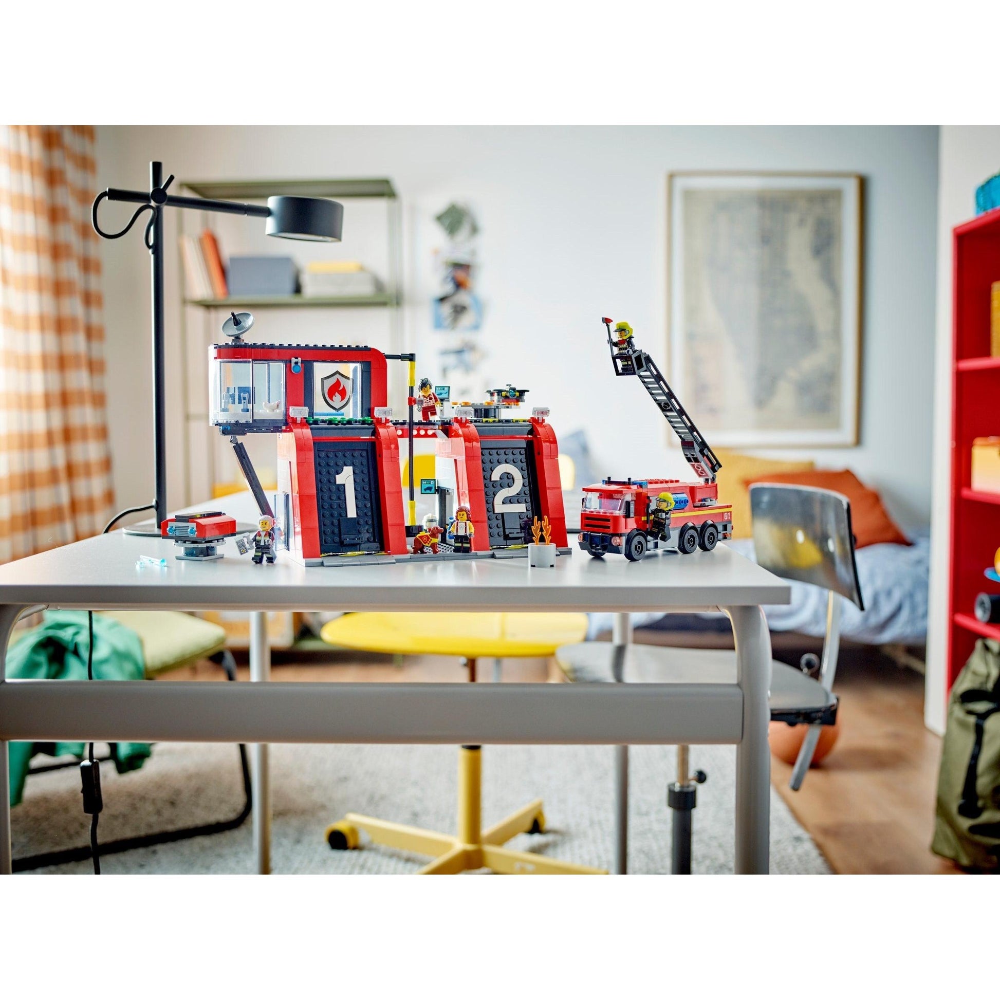 Fire Station with Fire Truck | City | 60414