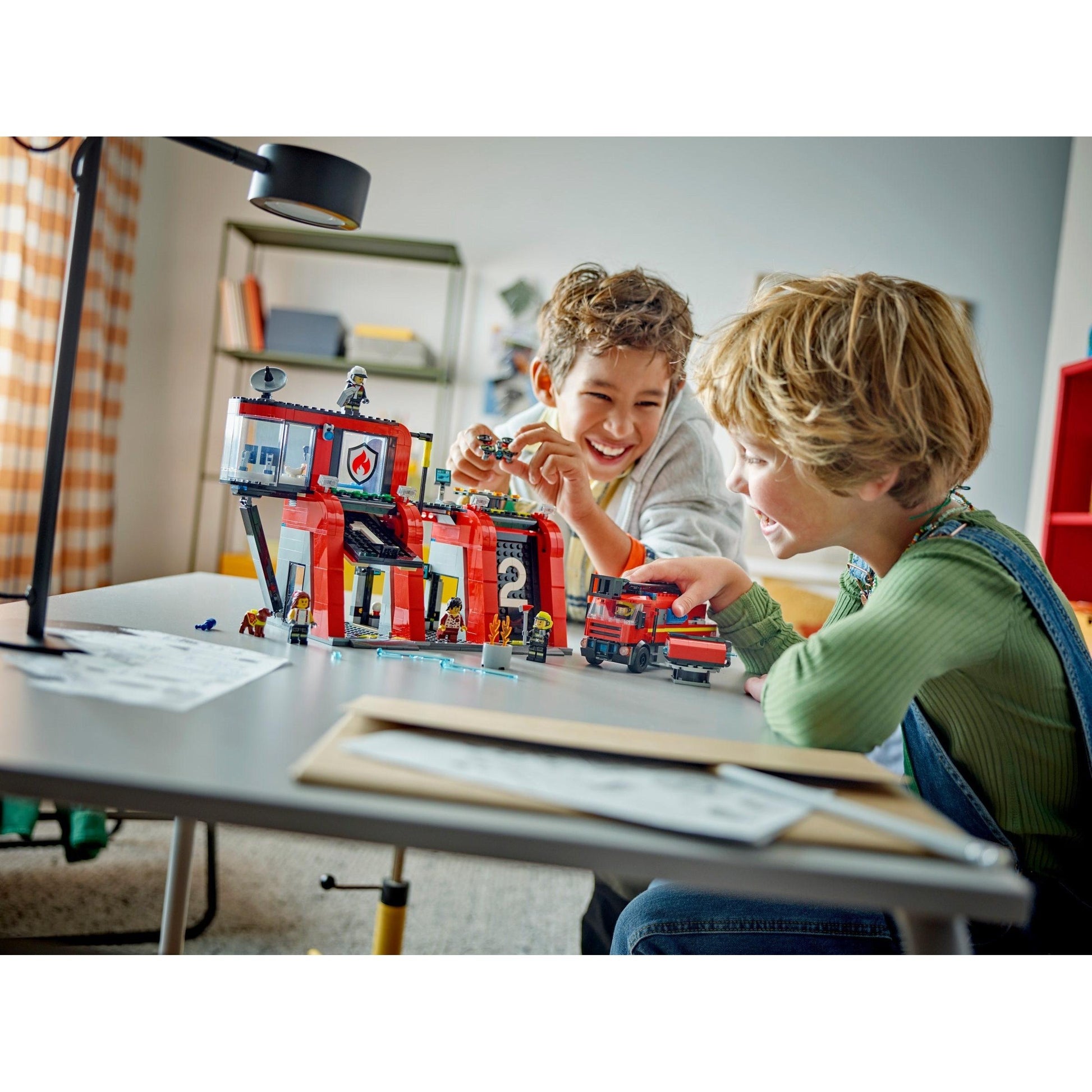 Fire Station with Fire Truck | City | 60414