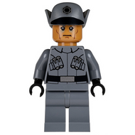 First Order Officer (Lieutenant / Captain) - Male | sw0670