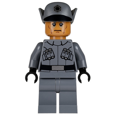 First Order Officer (Lieutenant / Captain) - Male | sw0670