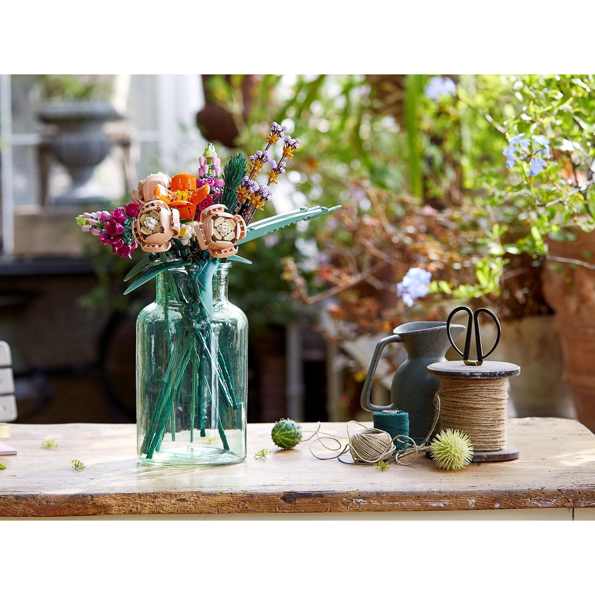 Flower Bouquet | Icons Botanicals | 10280