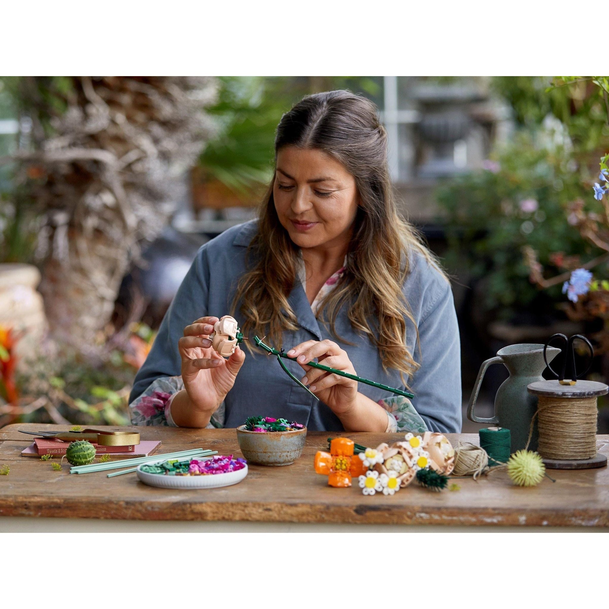 Flower Bouquet | Icons Botanicals | 10280