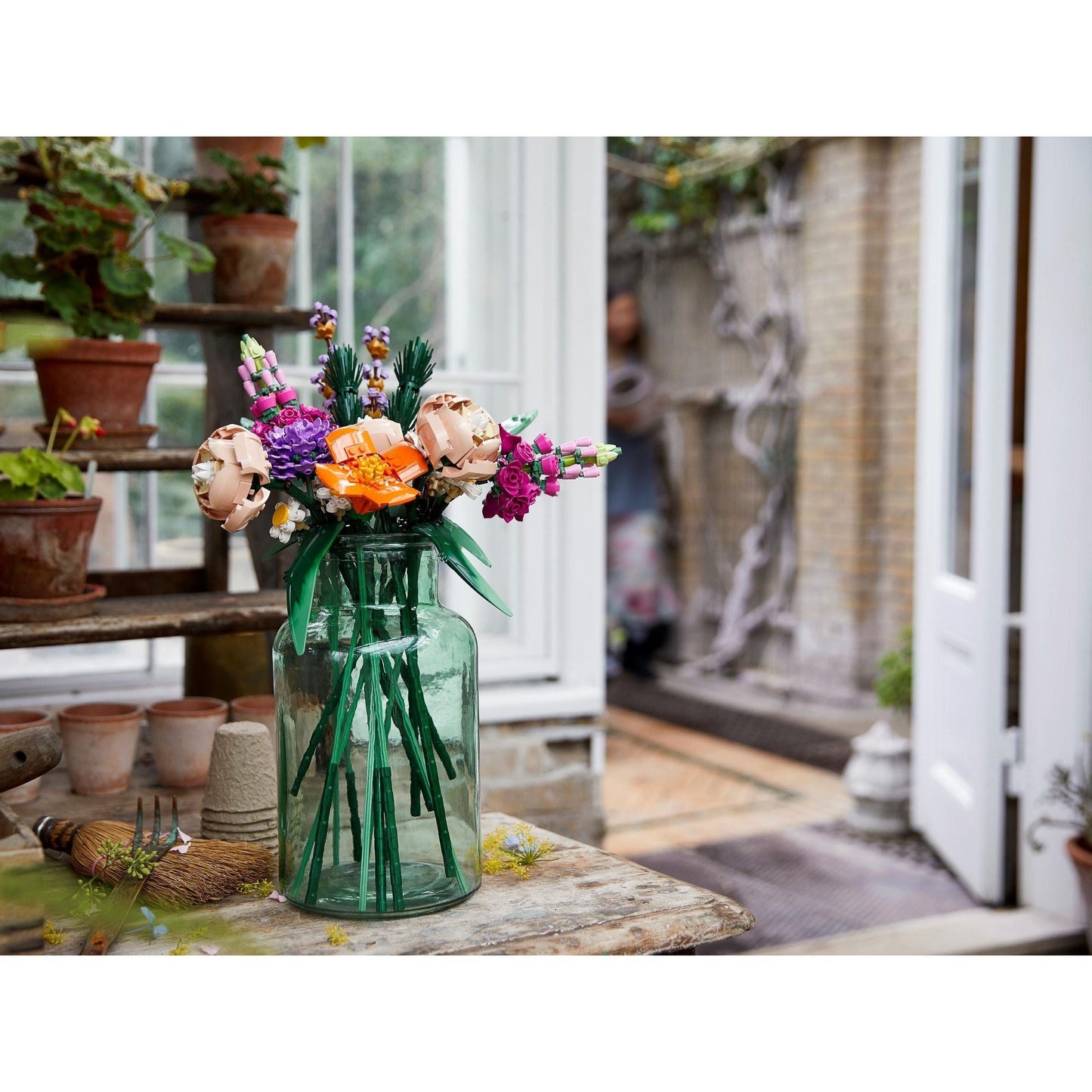 Flower Bouquet | Icons Botanicals | 10280
