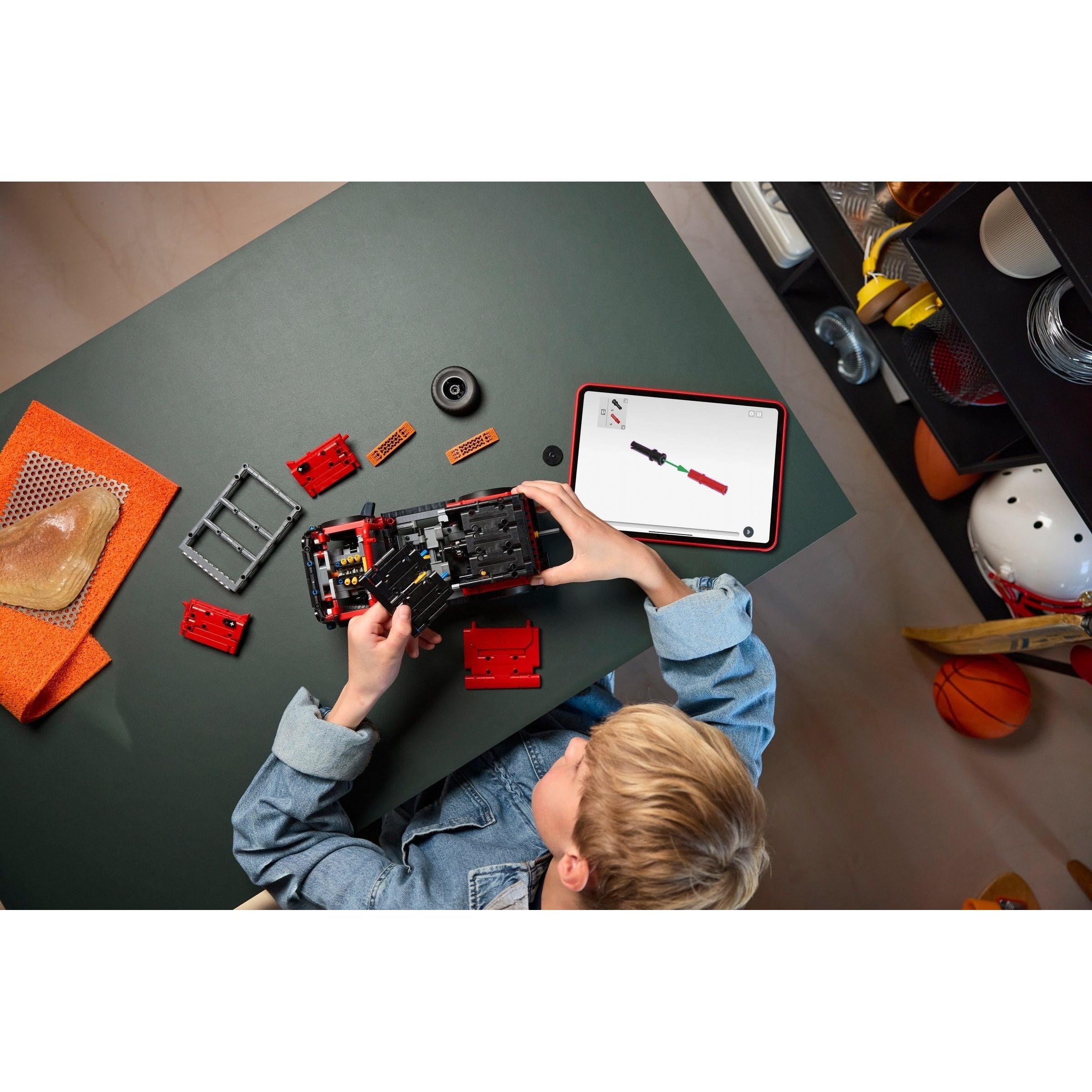 Ford Bronco SUV | Technic | 42213