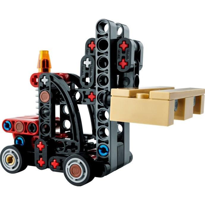 Forklift with Pallet | Technic | 30655