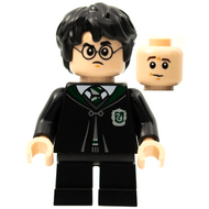 Harry Potter - Robe noire de Serpentard et jambes courtes (Transformation de Gregory Goyle) | hp285
