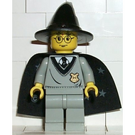 Harry Potter - Torse de Poudlard, jambes gris clair, chapeau de sorcier/sorcière noir, cape noire à étoiles | hp035