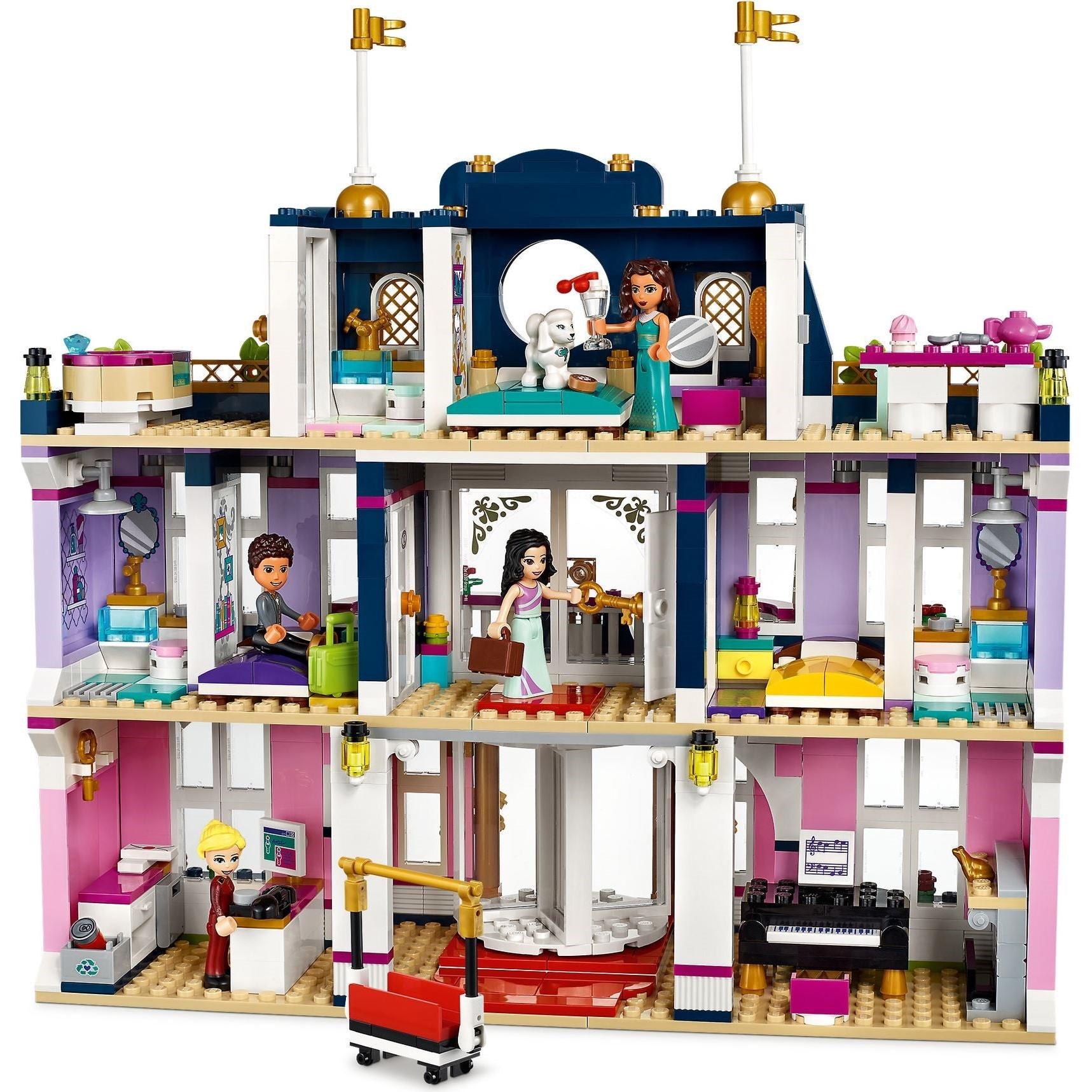 Heartlake City Grand Hotel | Friends | 41684