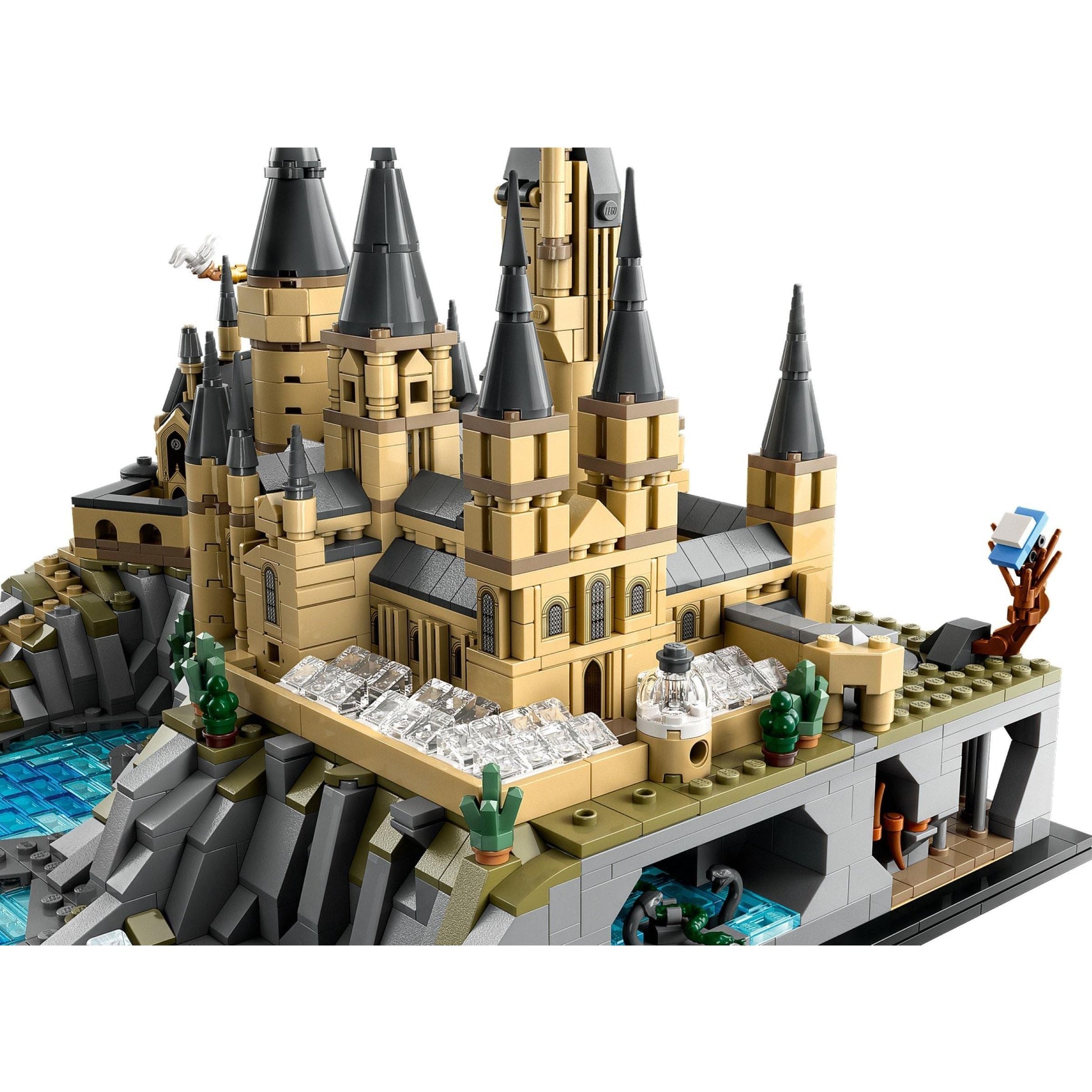 Hogwarts Castle and Grounds | Harry Potter | 76419