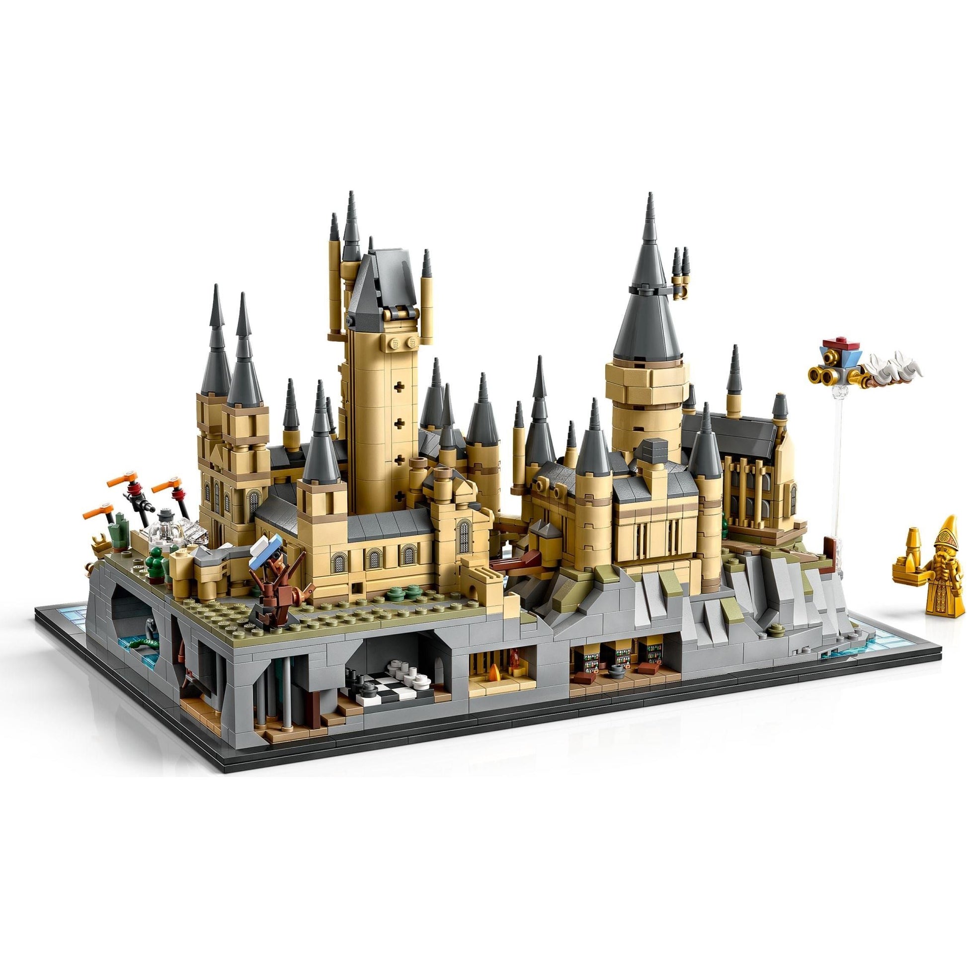 Hogwarts Castle and Grounds | Harry Potter | 76419