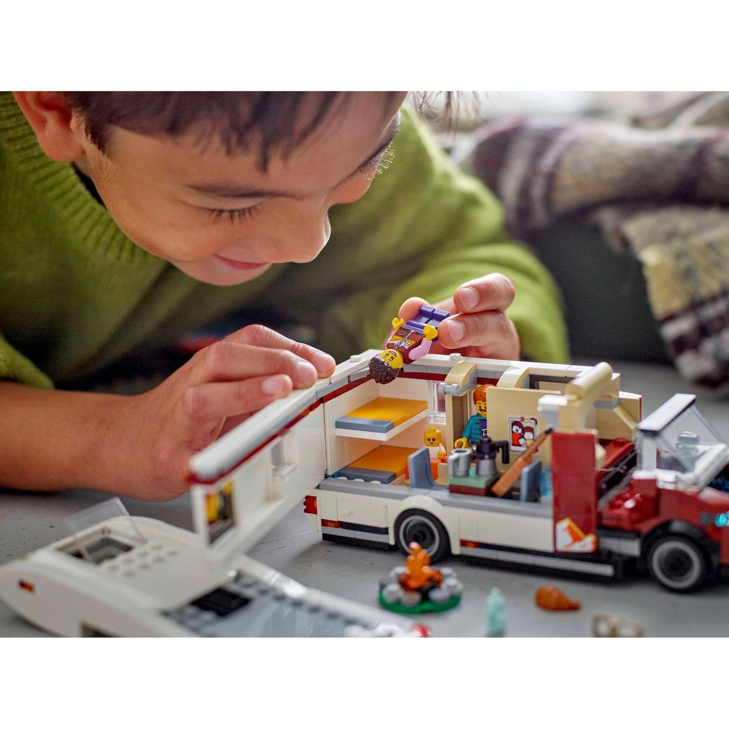 Holiday Camper Van | City | 60454