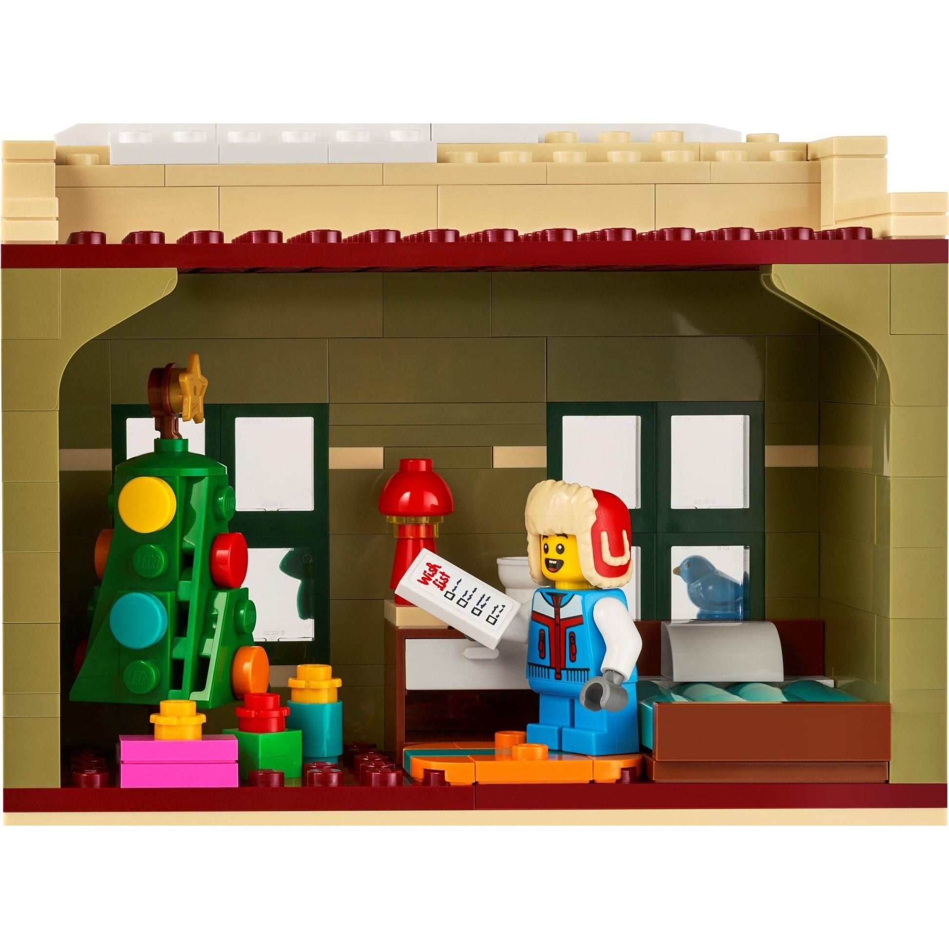 Holiday Main Street | Icons | 10308