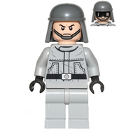Pilote/Conducteur d'AT-ST impérial (Casque simple, double visière) | sw0401