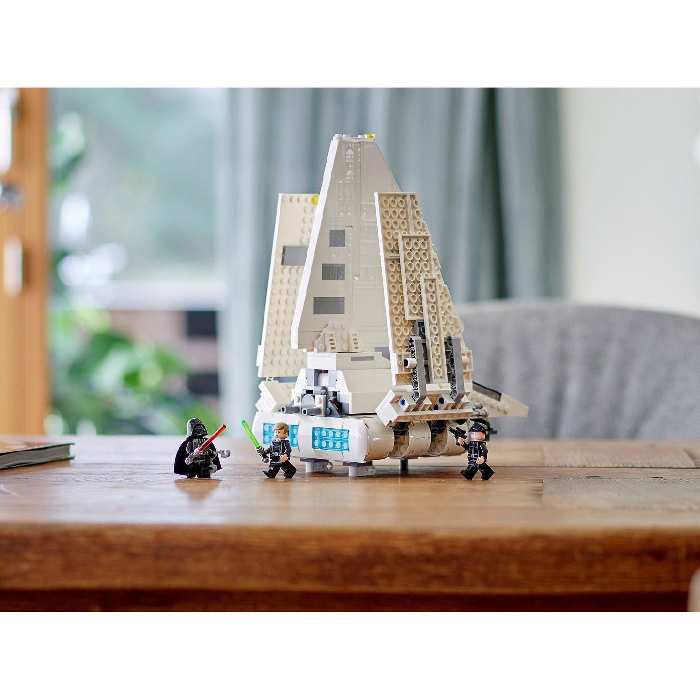 Imperial Shuttle | Star Wars | 75302
