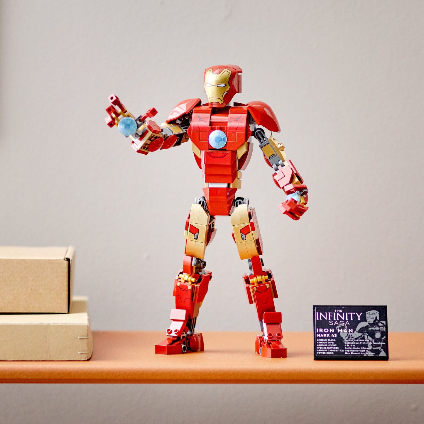 Iron Man Figure | Marvel Super Heroes | 76206