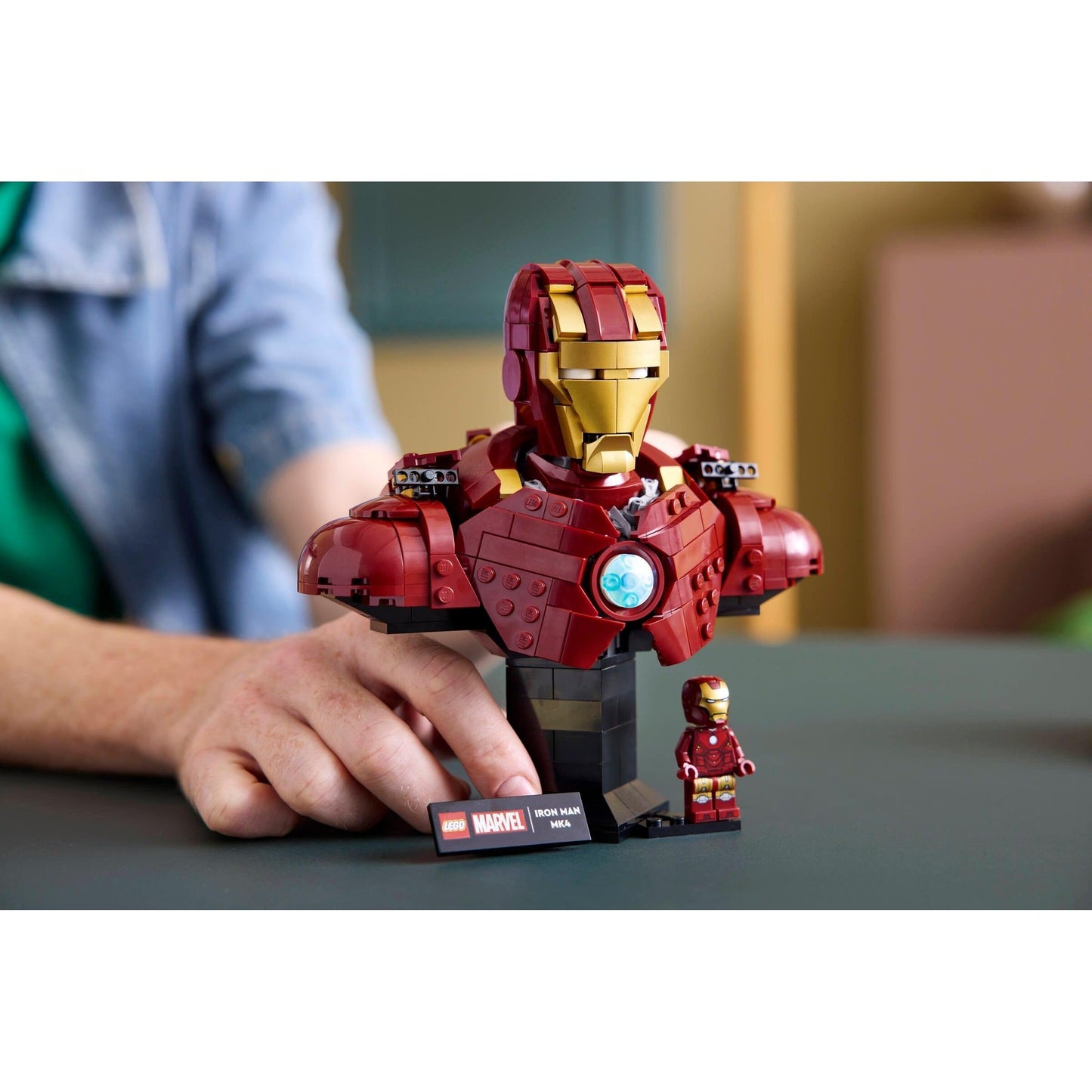 Iron Man MK4 Bust | Marvel Super Heroes | 76327