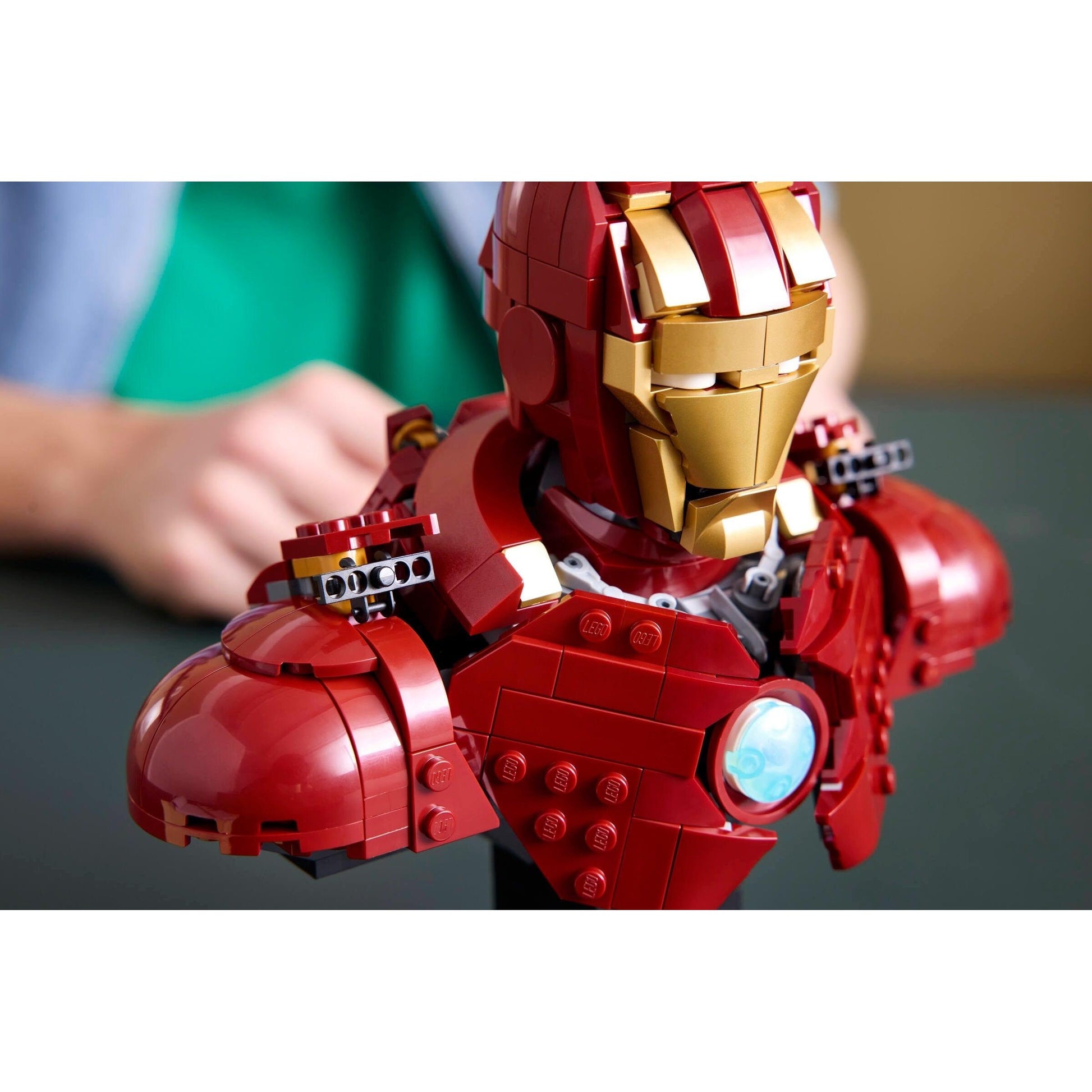 Iron Man MK4 Bust | Marvel Super Heroes | 76327