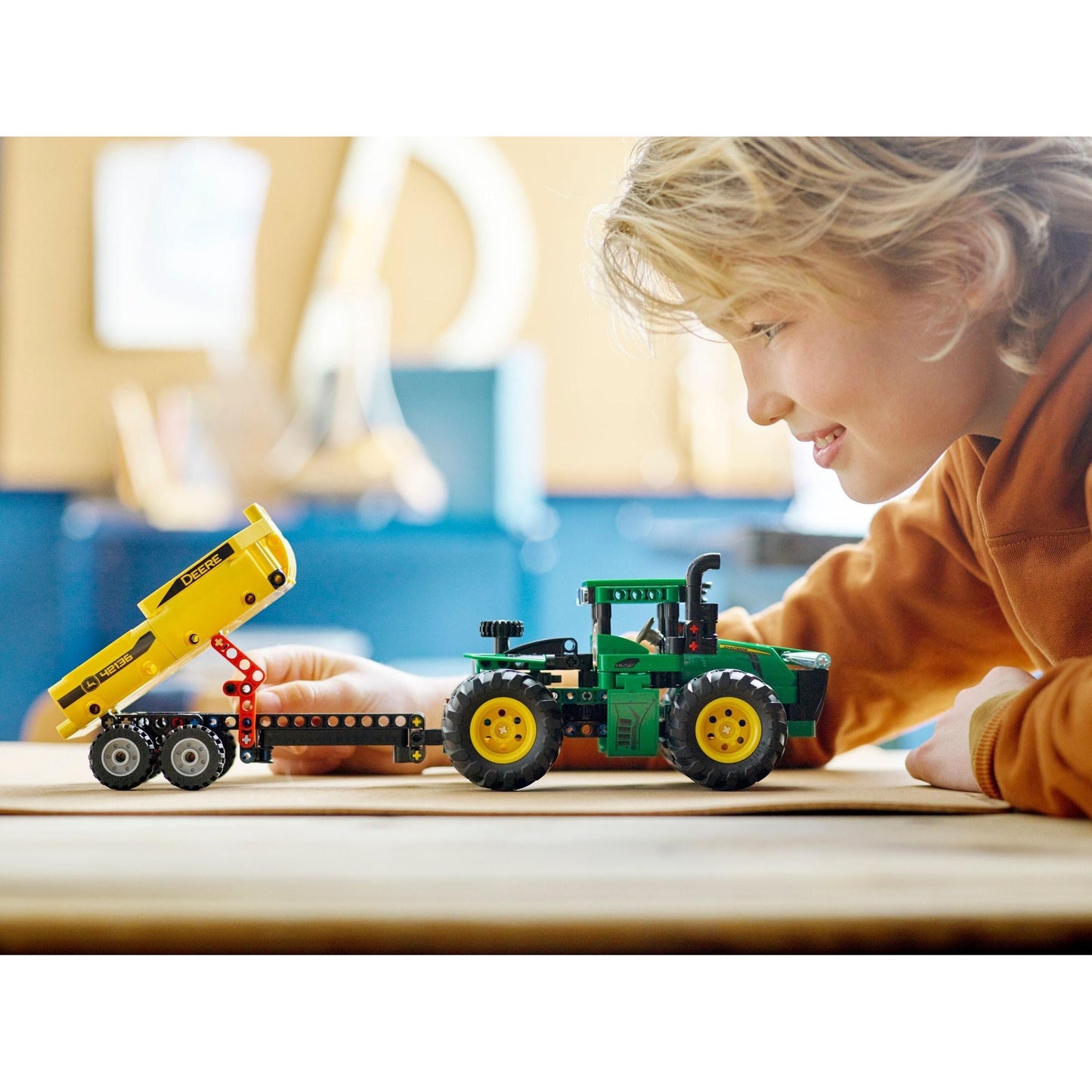 John Deere 9620R 4WD Tractor | Technic | 42136