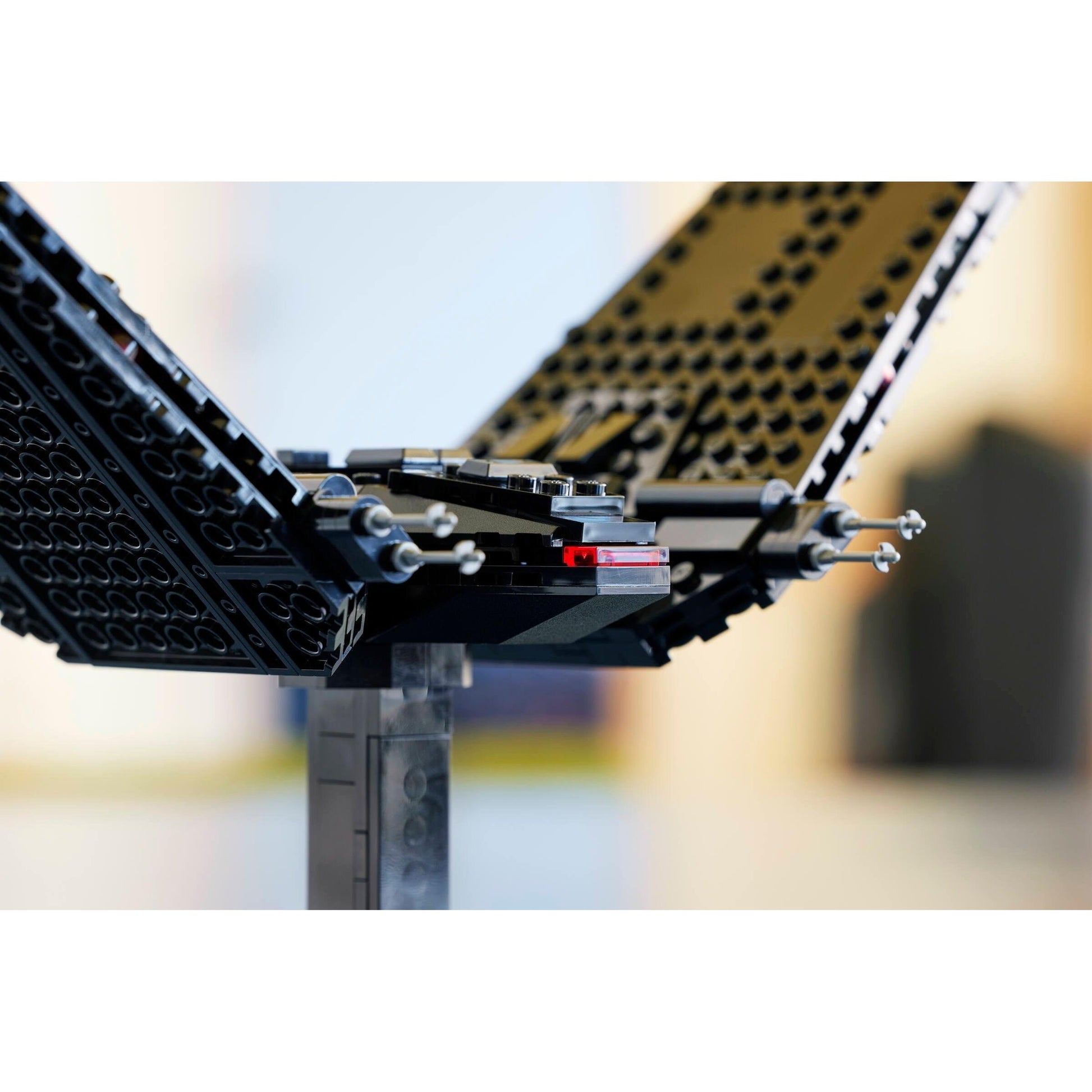 Kylo Ren's Command Shuttle | Star Wars | 75406