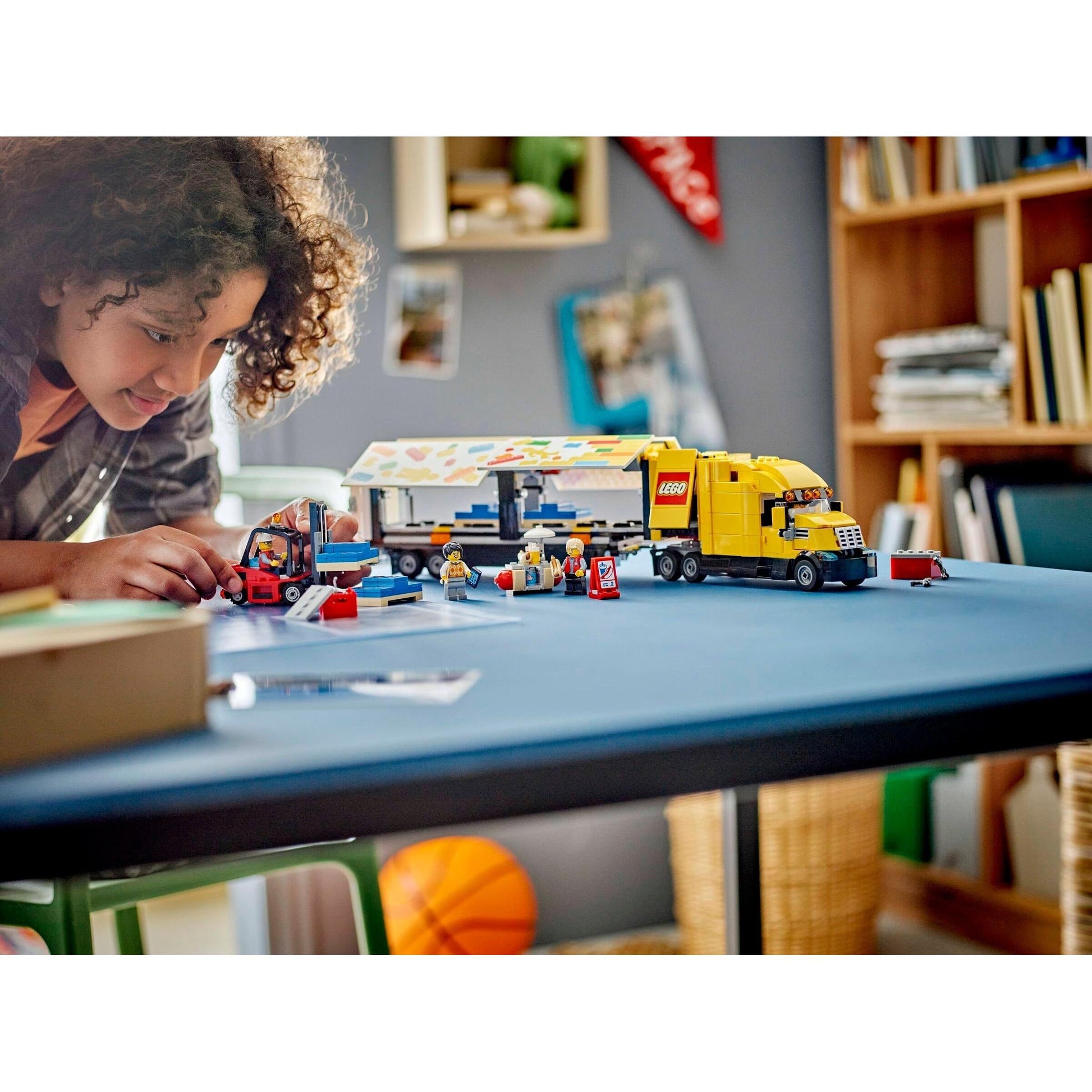 LEGO Delivery Truck | City | 60440