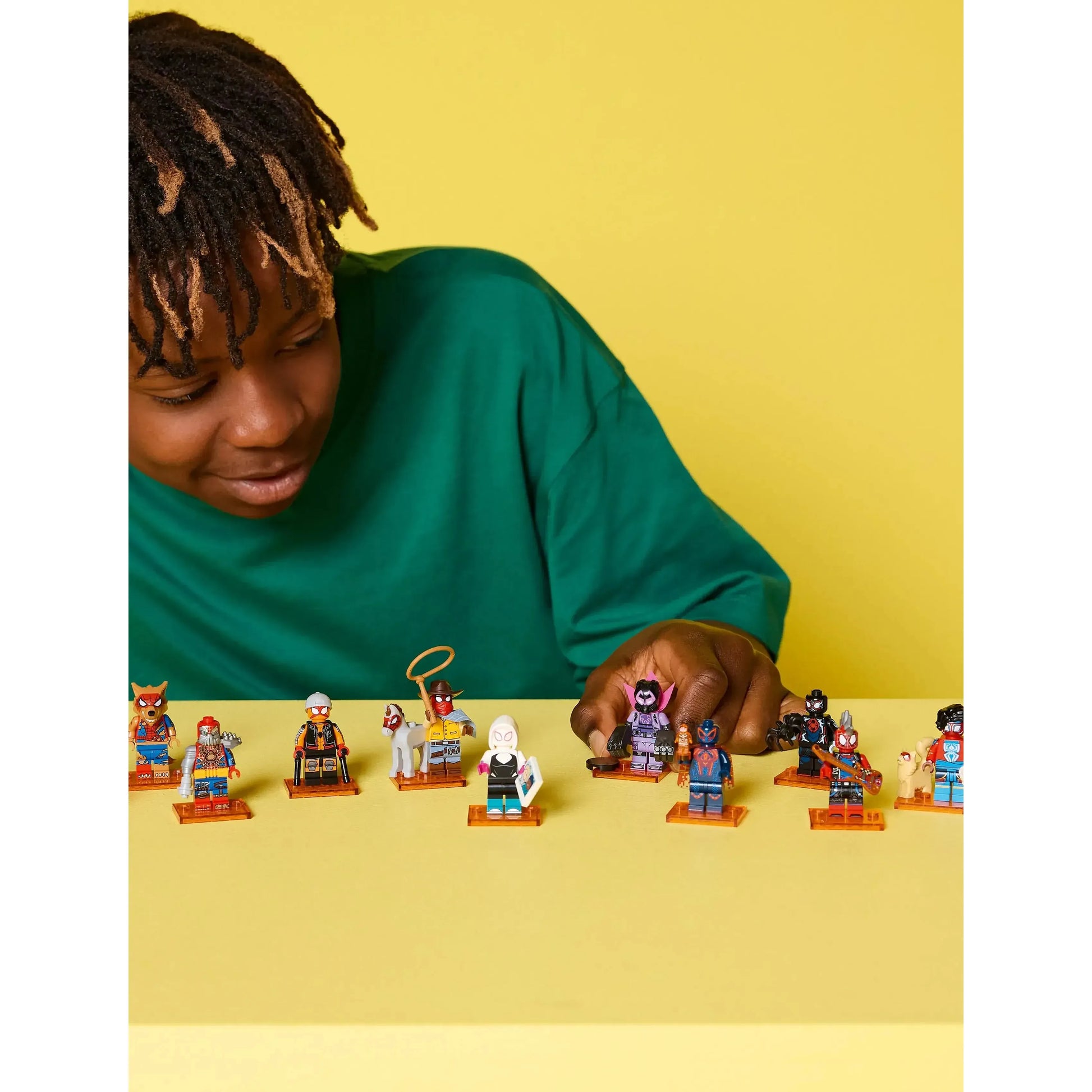 LEGO Minifigures - Spider-Man : Série Across the Spider-Verse - Boîte scellée | Minifigures à collectionner | 71050