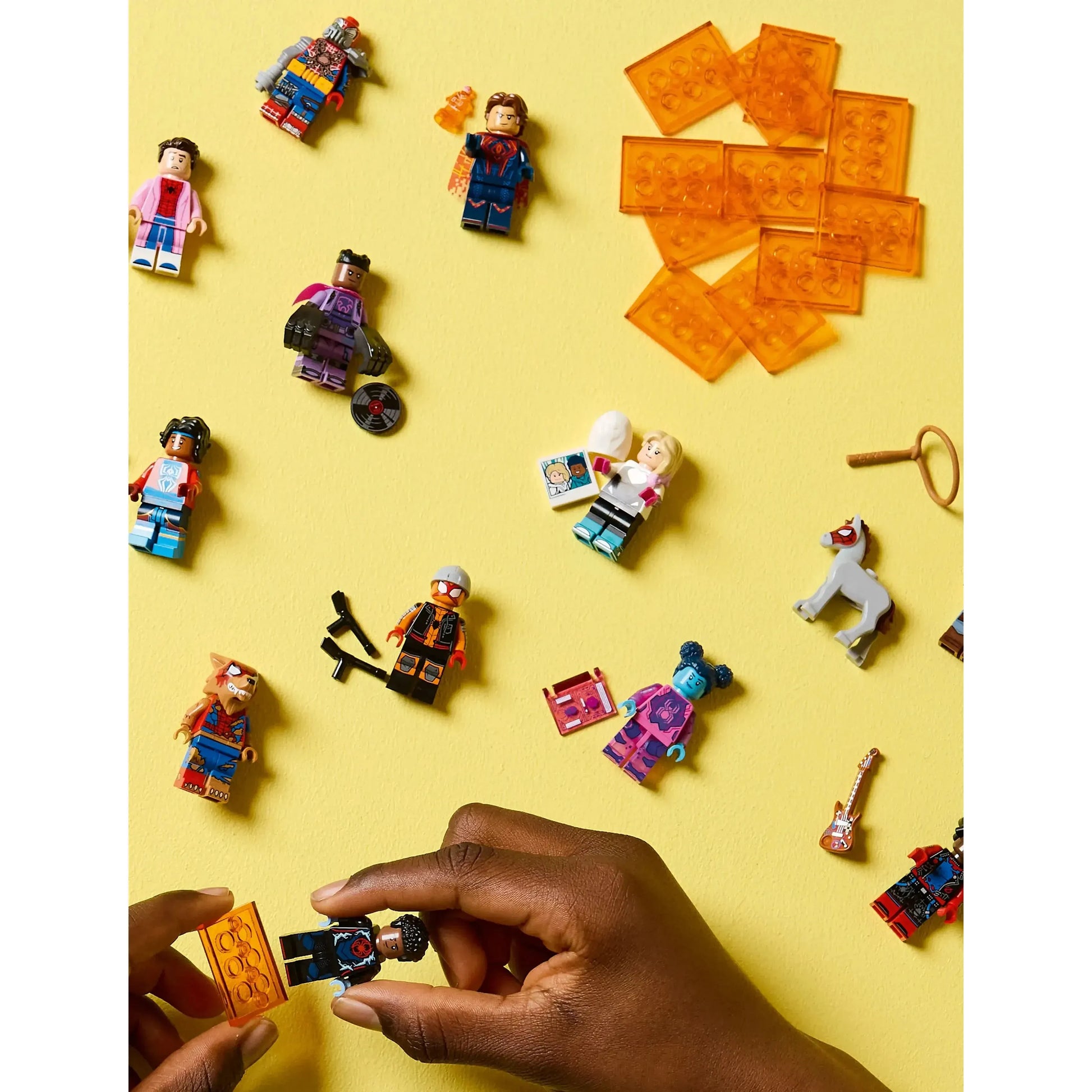 LEGO Minifigures - Spider-Man : Série Across the Spider-Verse - Boîte scellée | Minifigures à collectionner | 71050