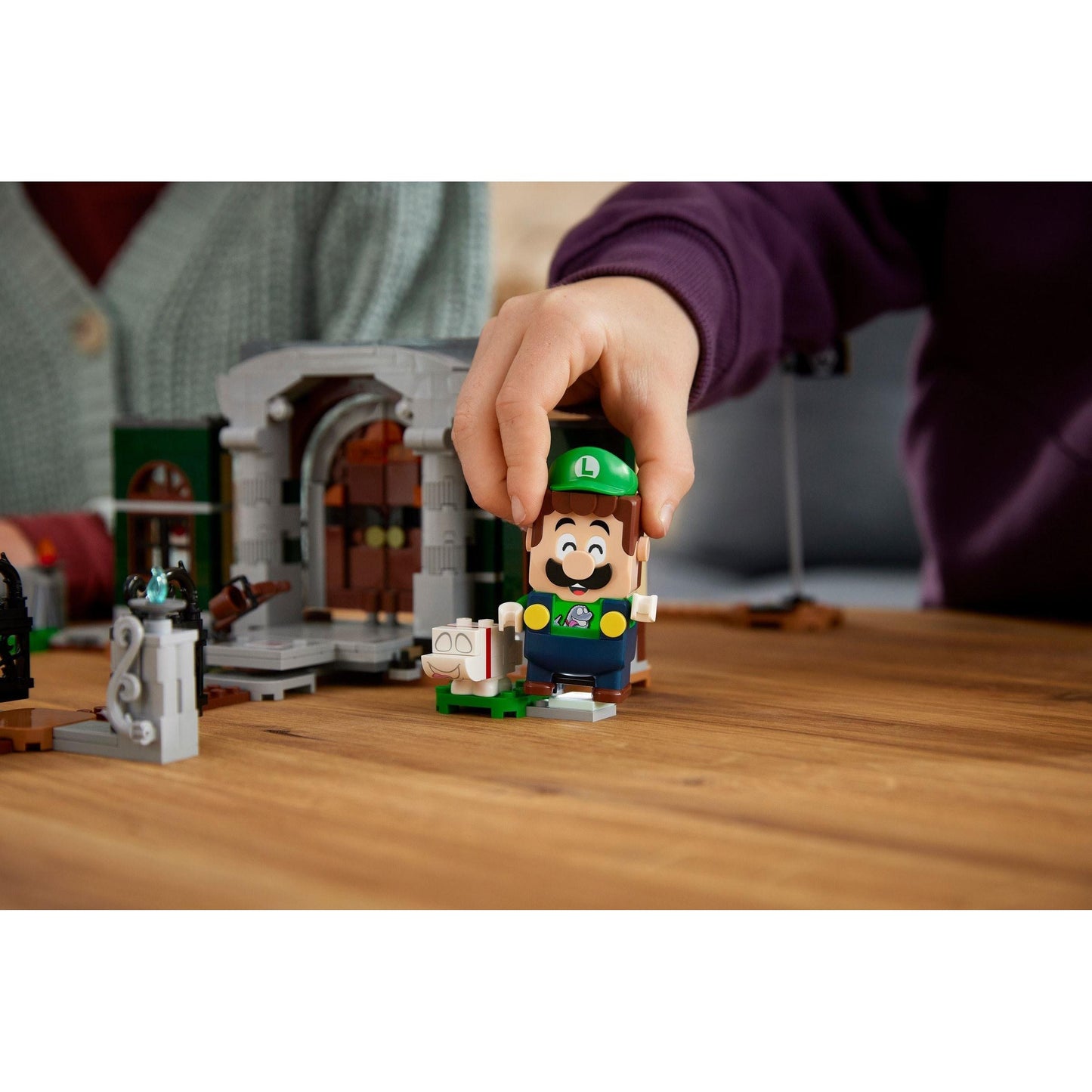 Luigi's Mansion Entryway | Super Mario | 71399