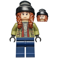 Maisie Lockwood - Olive Green Jacket, Black Beanie | jw078