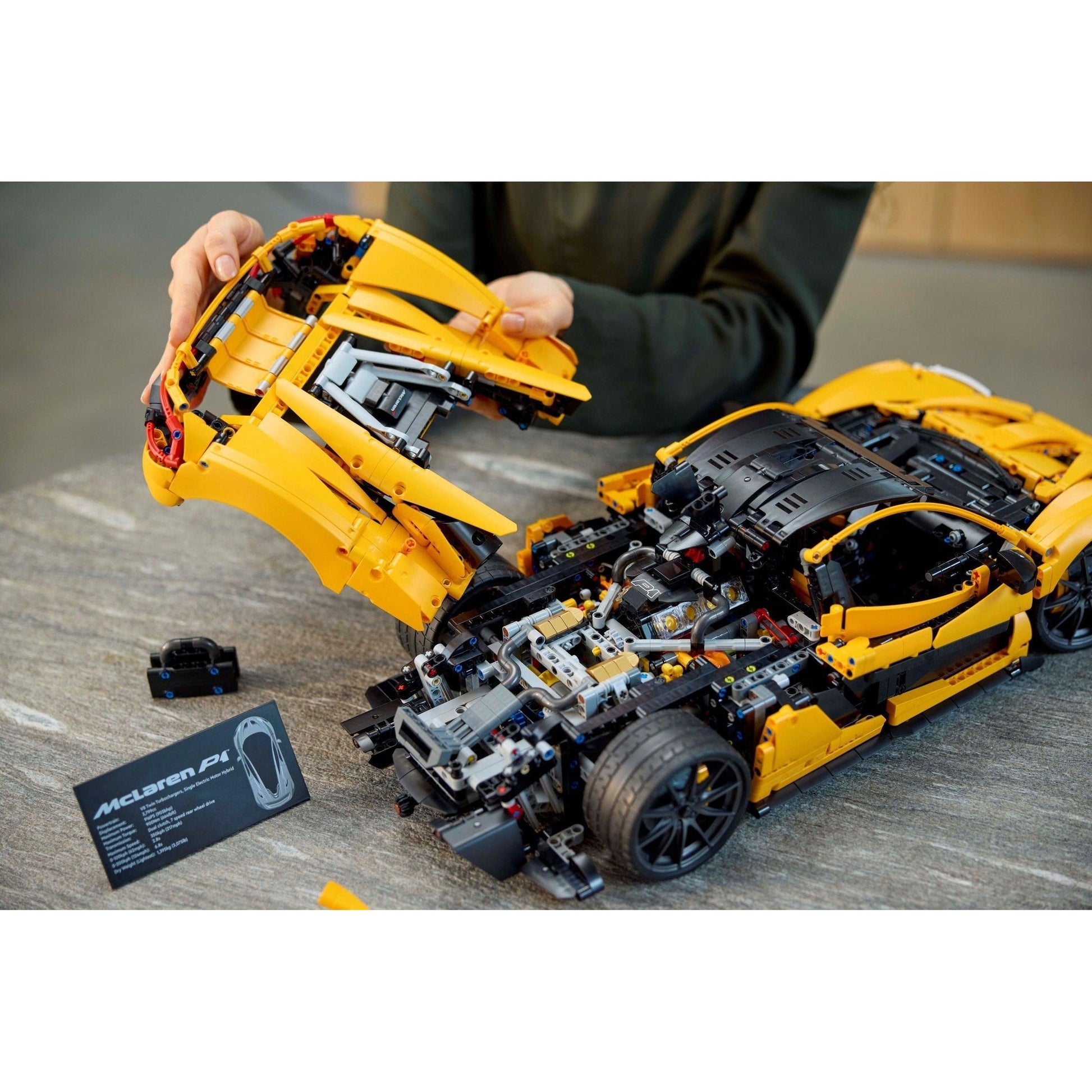 McLaren P1 | Technic | 42172