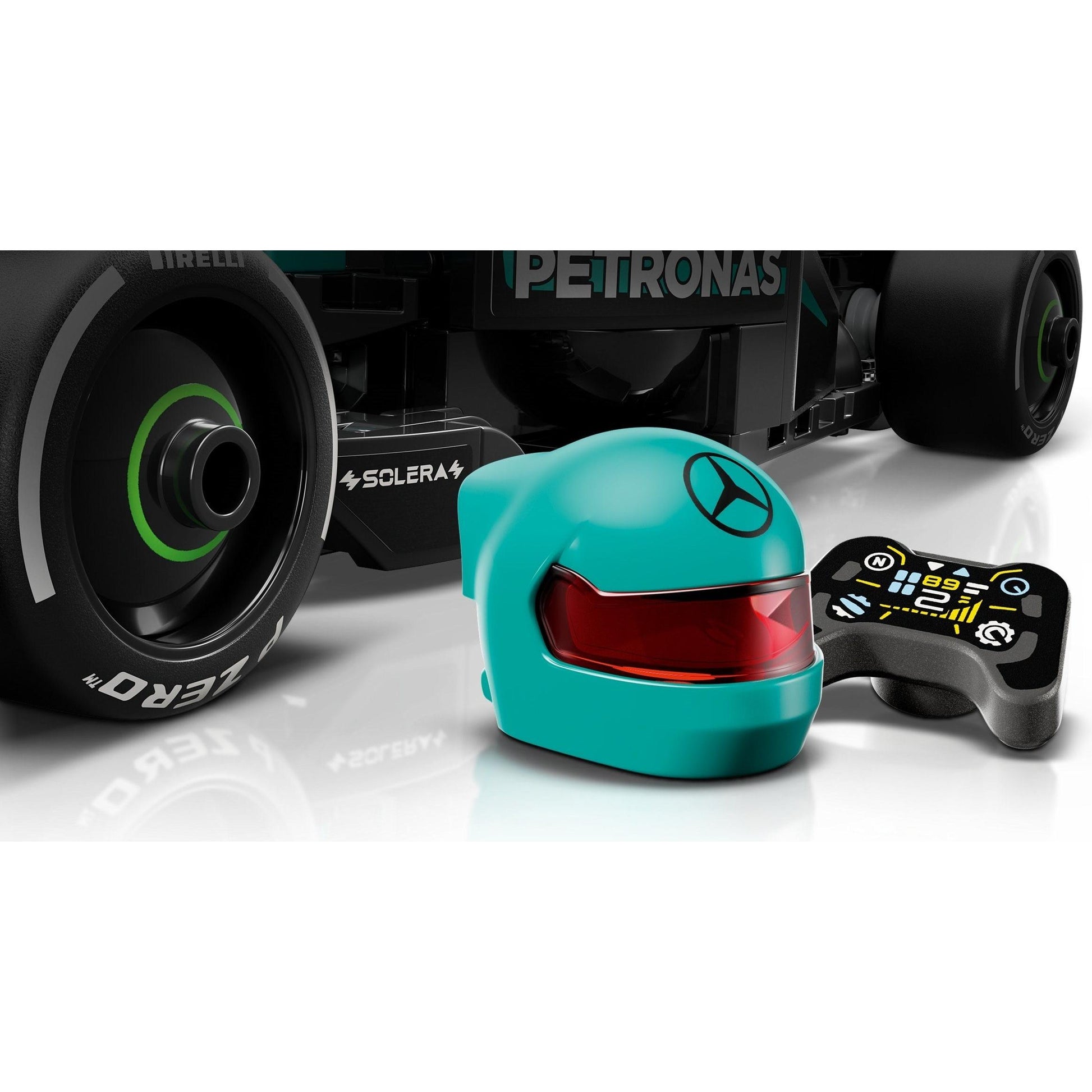 Mercedes-AMG PETRONAS F1 Team W15 E Performance | Champions de la vitesse | 77244