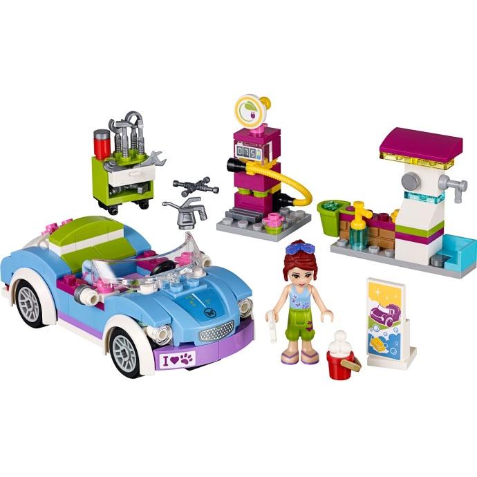 Le roadster de Mia | Amis | 41091