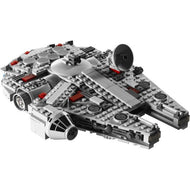 Midi-scale Millennium Falcon | Star Wars | 7778