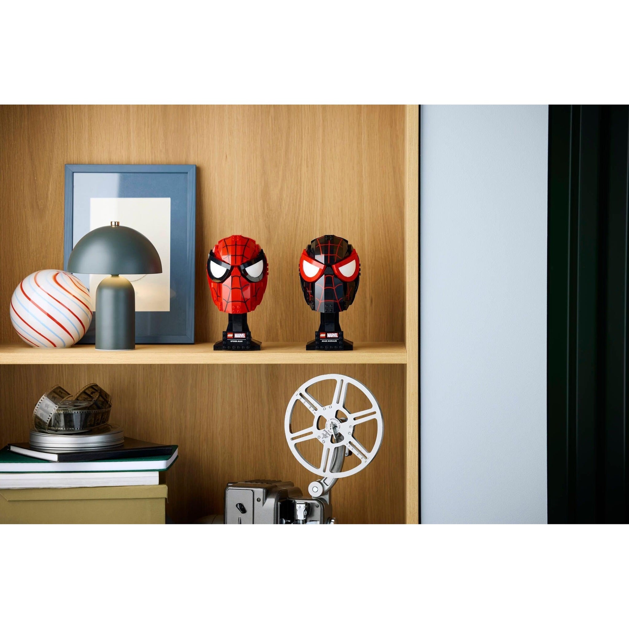 Miles Morales' Mask | Marvel Super Heroes | 76329