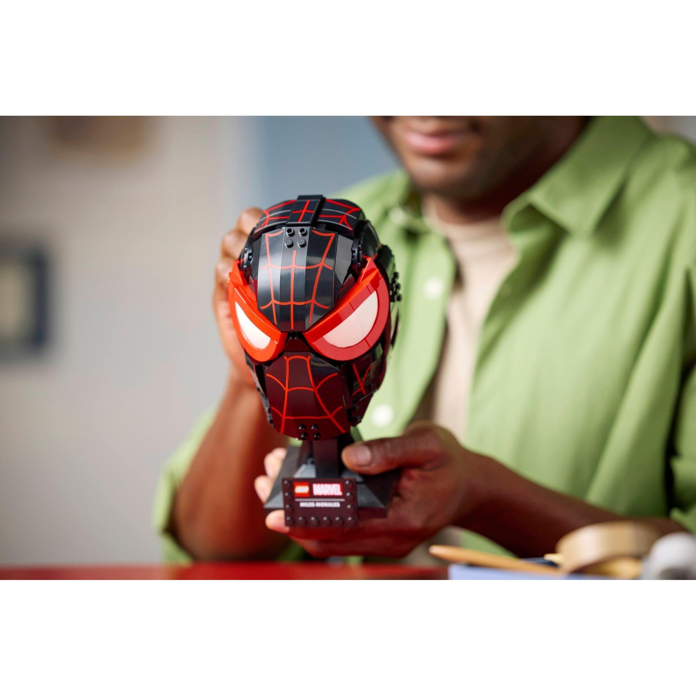 Miles Morales' Mask | Marvel Super Heroes | 76329
