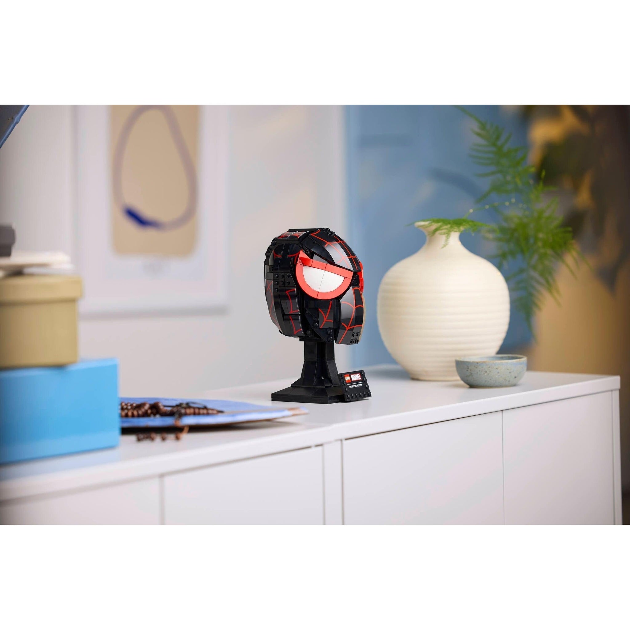 Miles Morales' Mask | Marvel Super Heroes | 76329