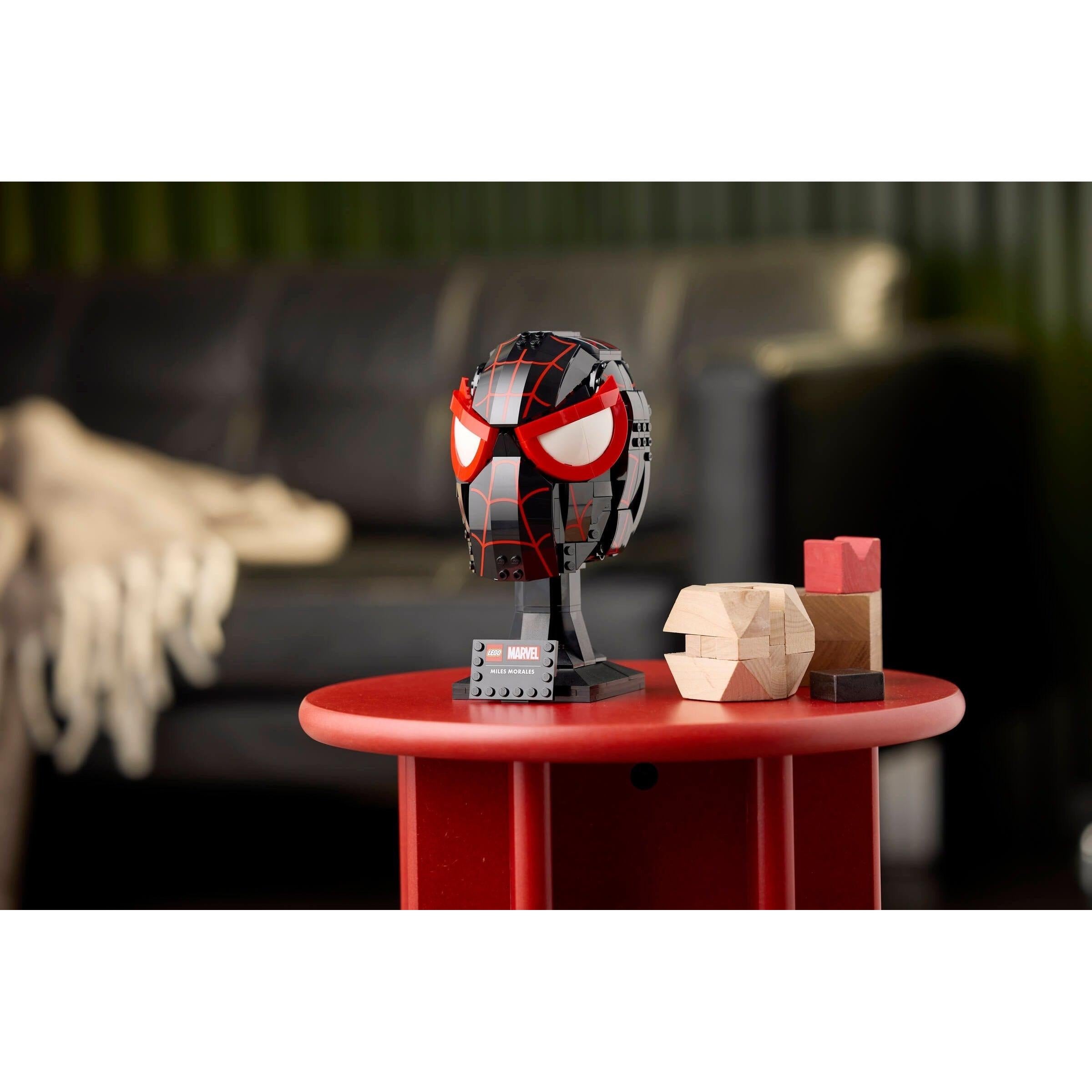 Miles Morales' Mask | Marvel Super Heroes | 76329