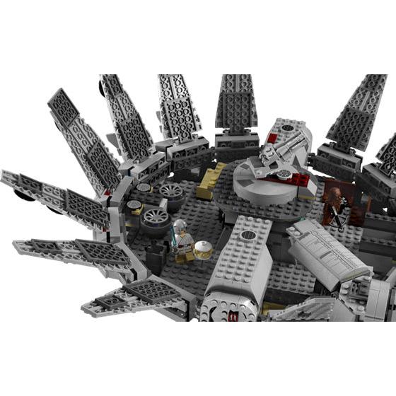 Faucon Millenium | Star Wars | 7965