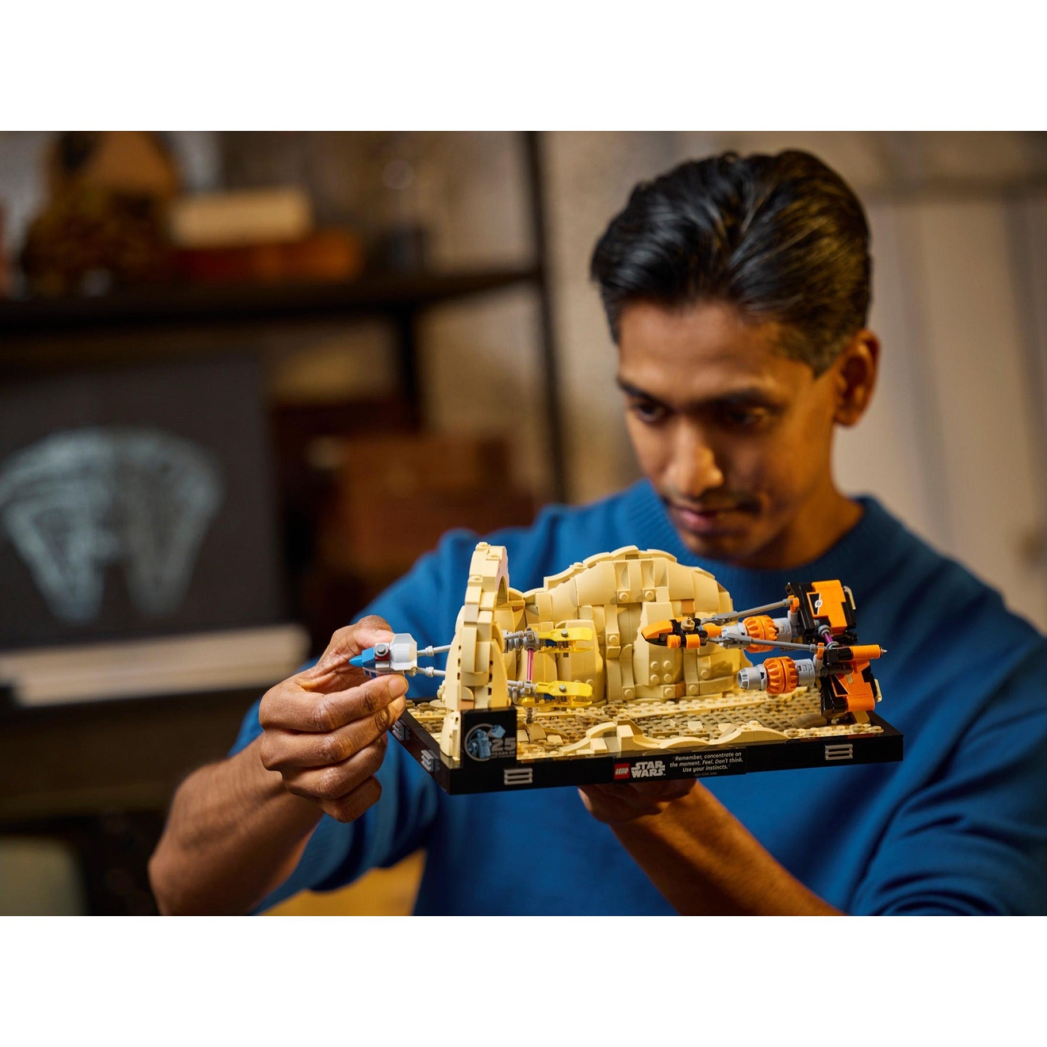 Mos Espa Podrace Diorama | Star Wars | 75380
