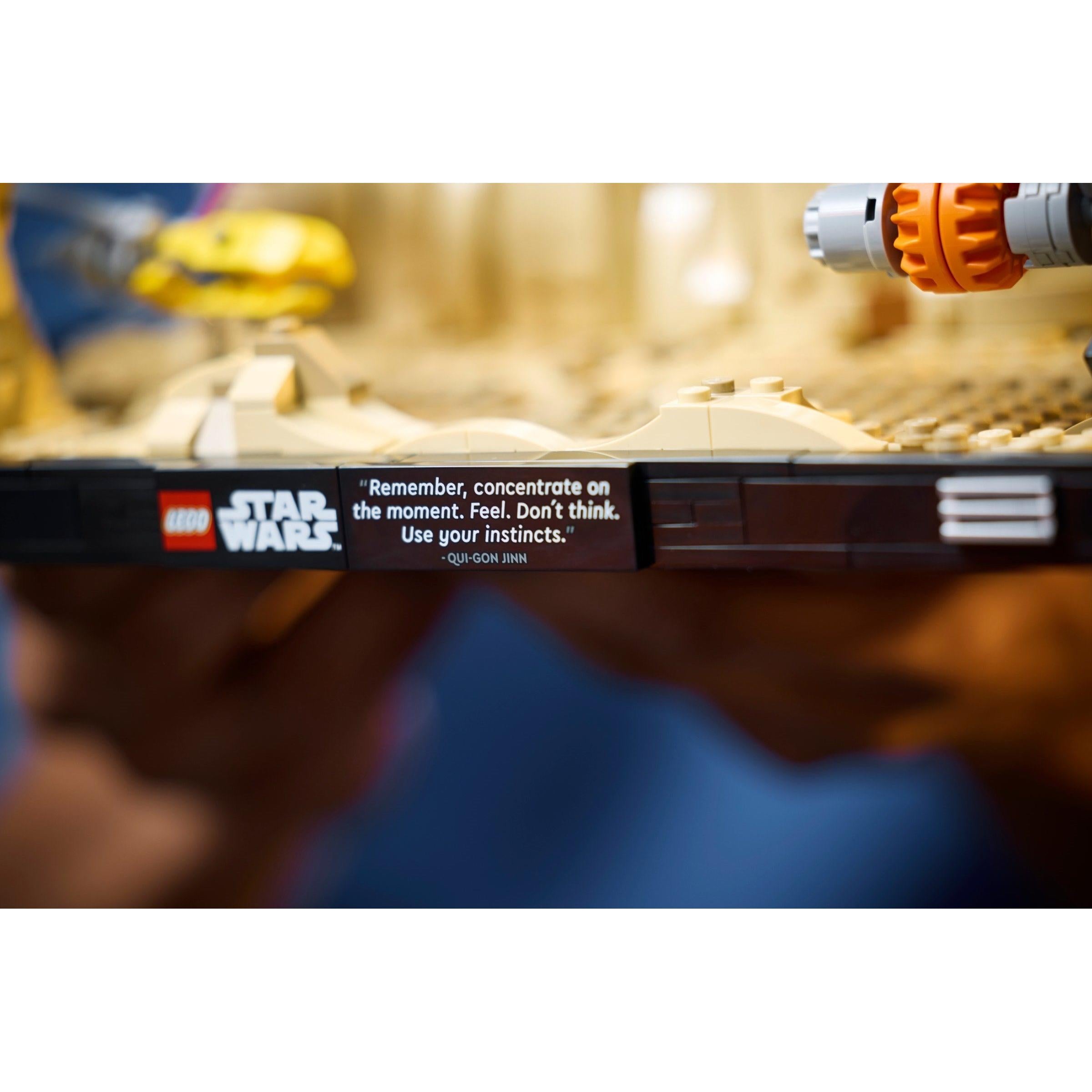 Mos Espa Podrace Diorama | Star Wars | 75380