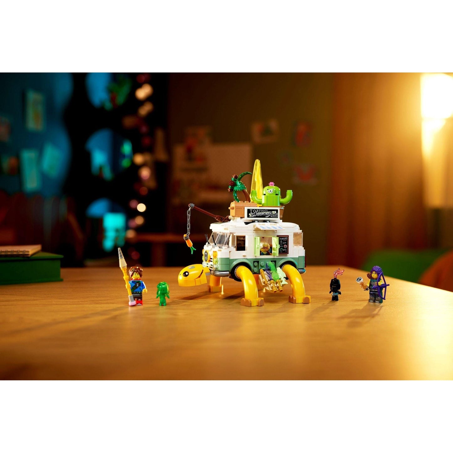 Mrs. Castillo's Turtle Van | Dreamzzz | 71456