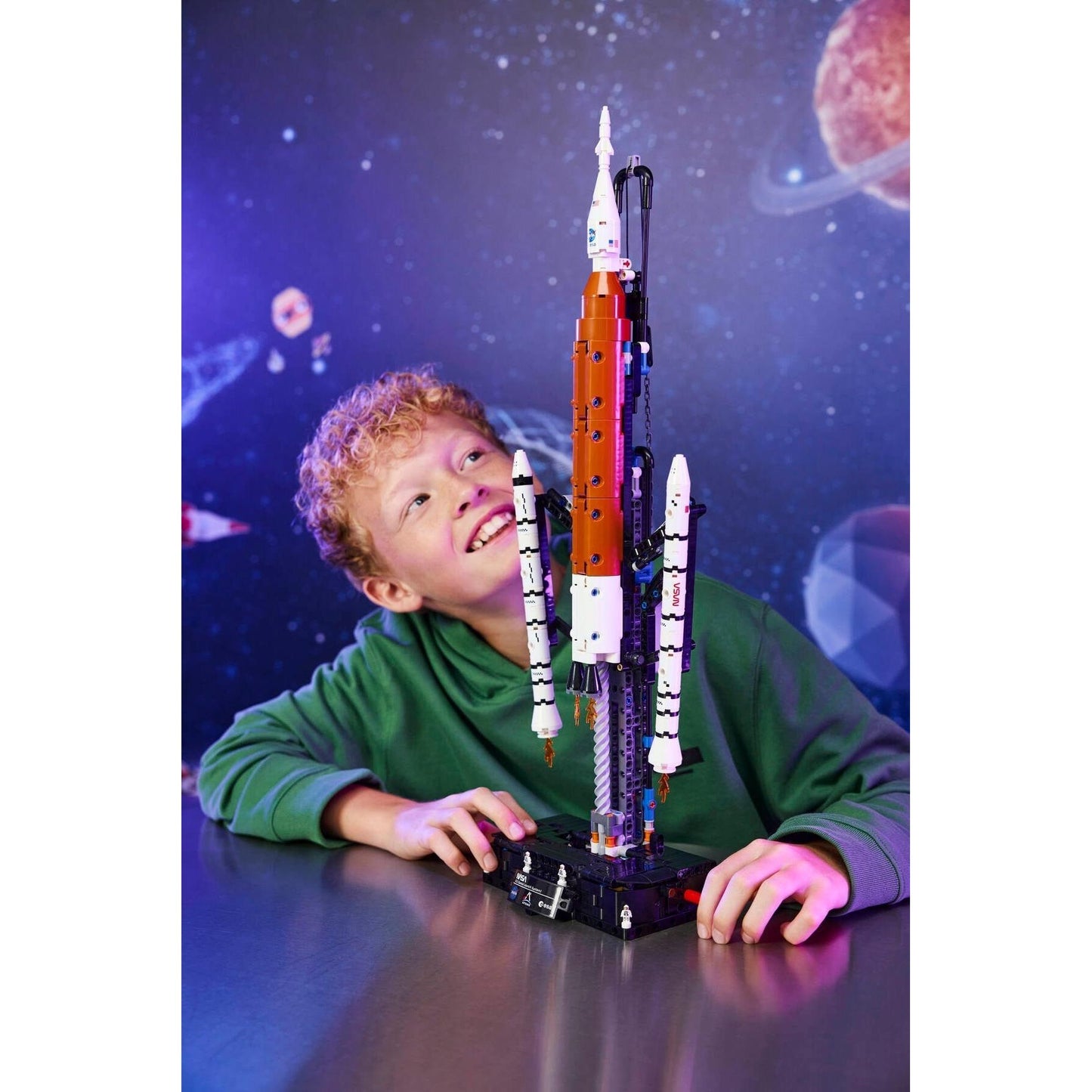 NASA Artemis Space Launch System Rocket | Technic | 42221