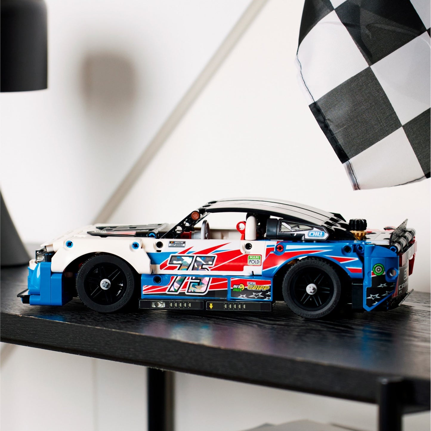 NASCAR Next Gen Chevrolet Camaro ZL1 | Technic | 42153