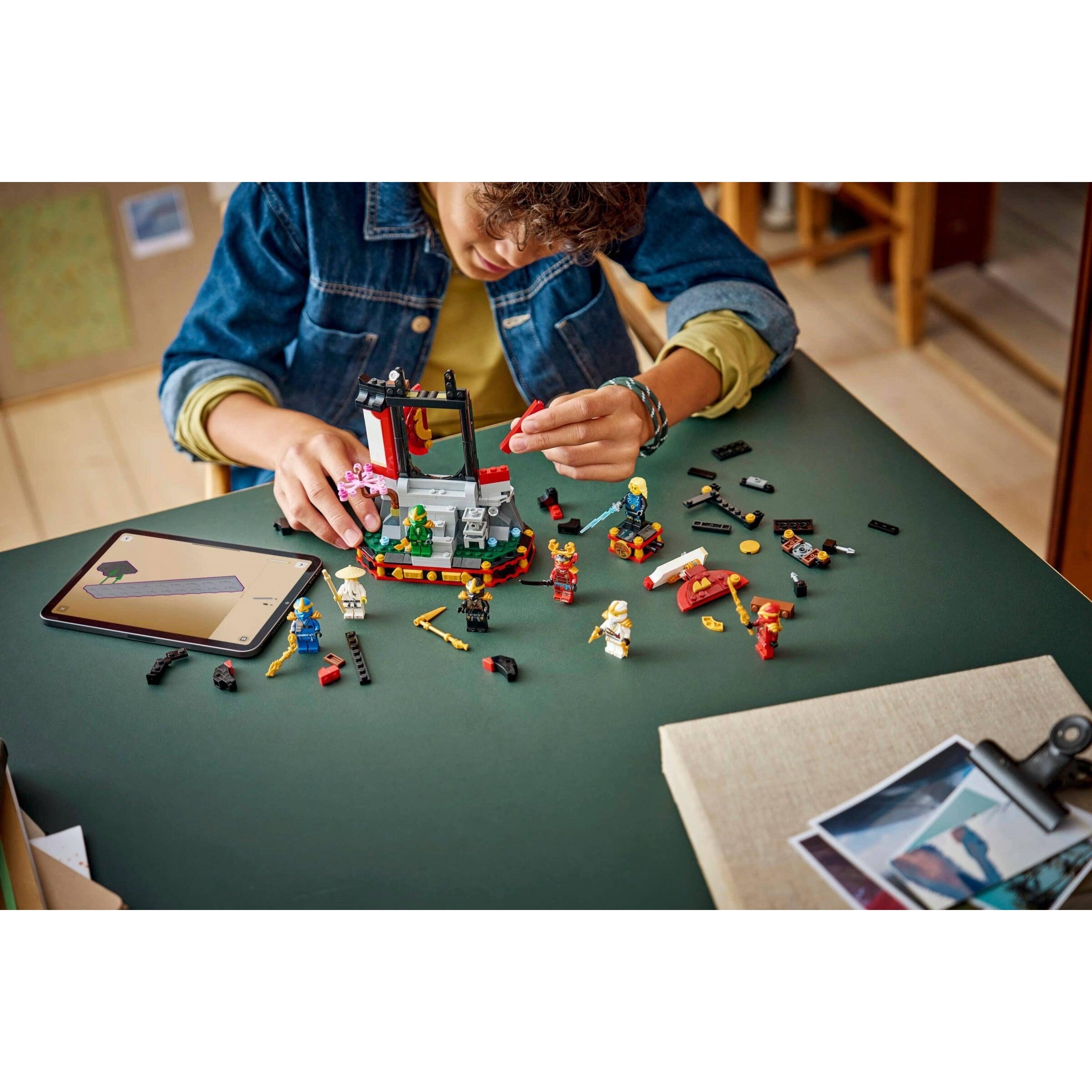 Ninja Character Display | Ninjago | 71866