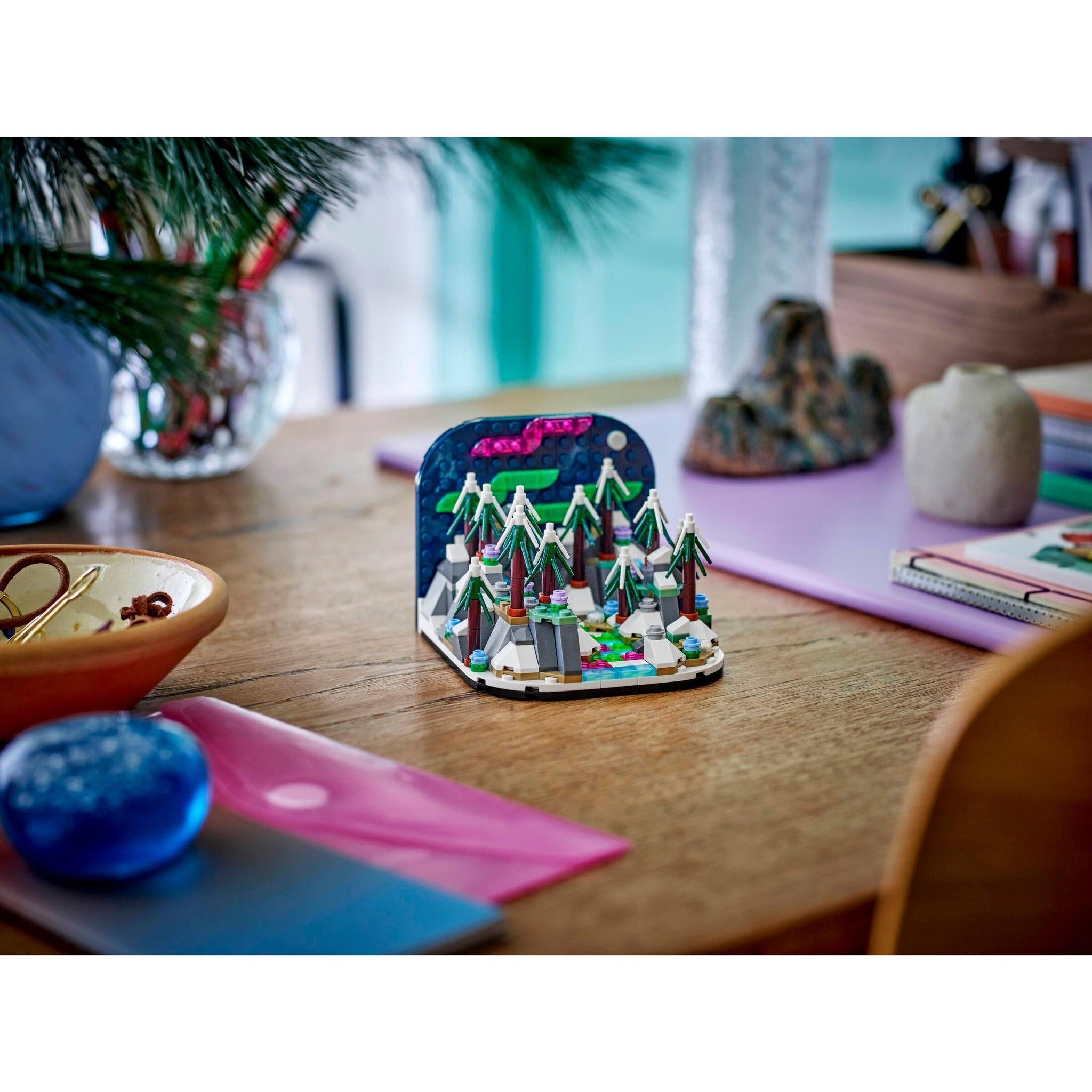 Northern Lights Diorama | Promotional | 40785