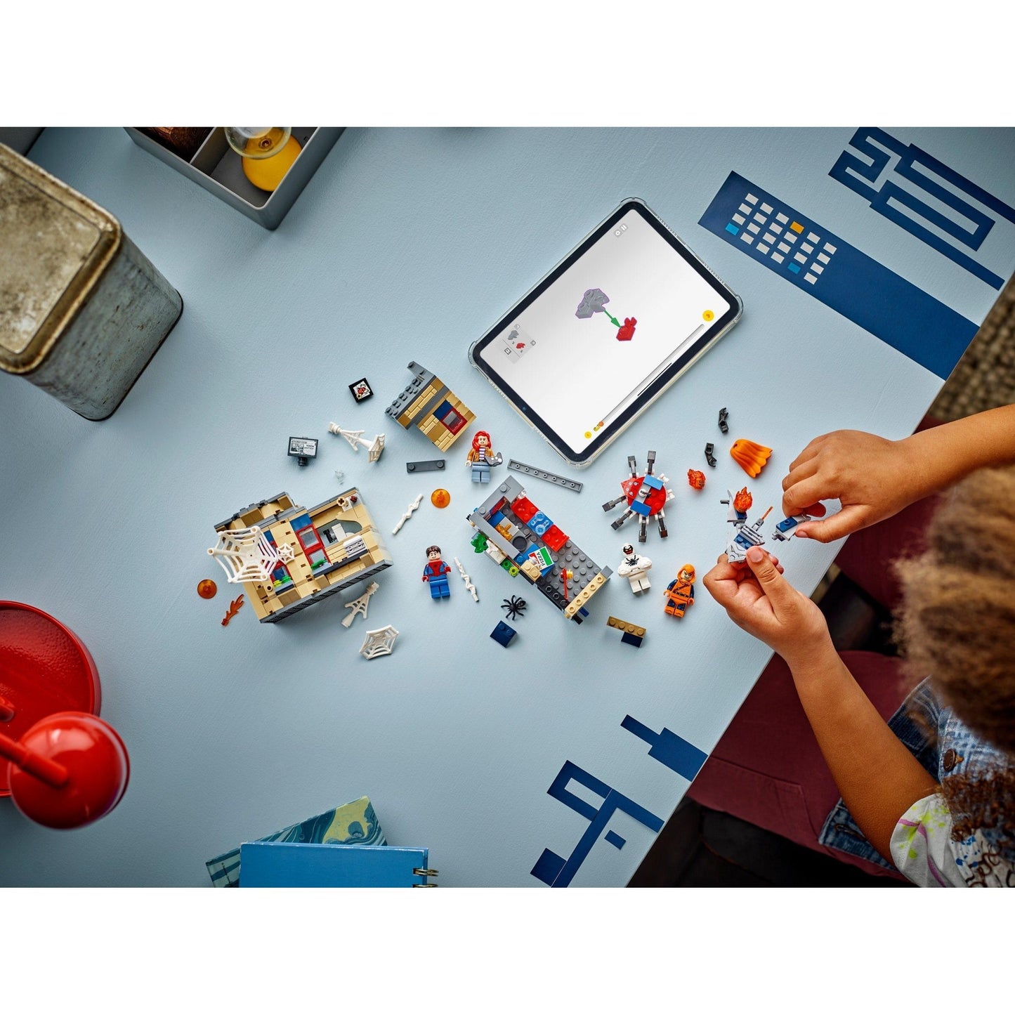 Peter Parker's Apartment | Marvel Super Heroes | 76317
